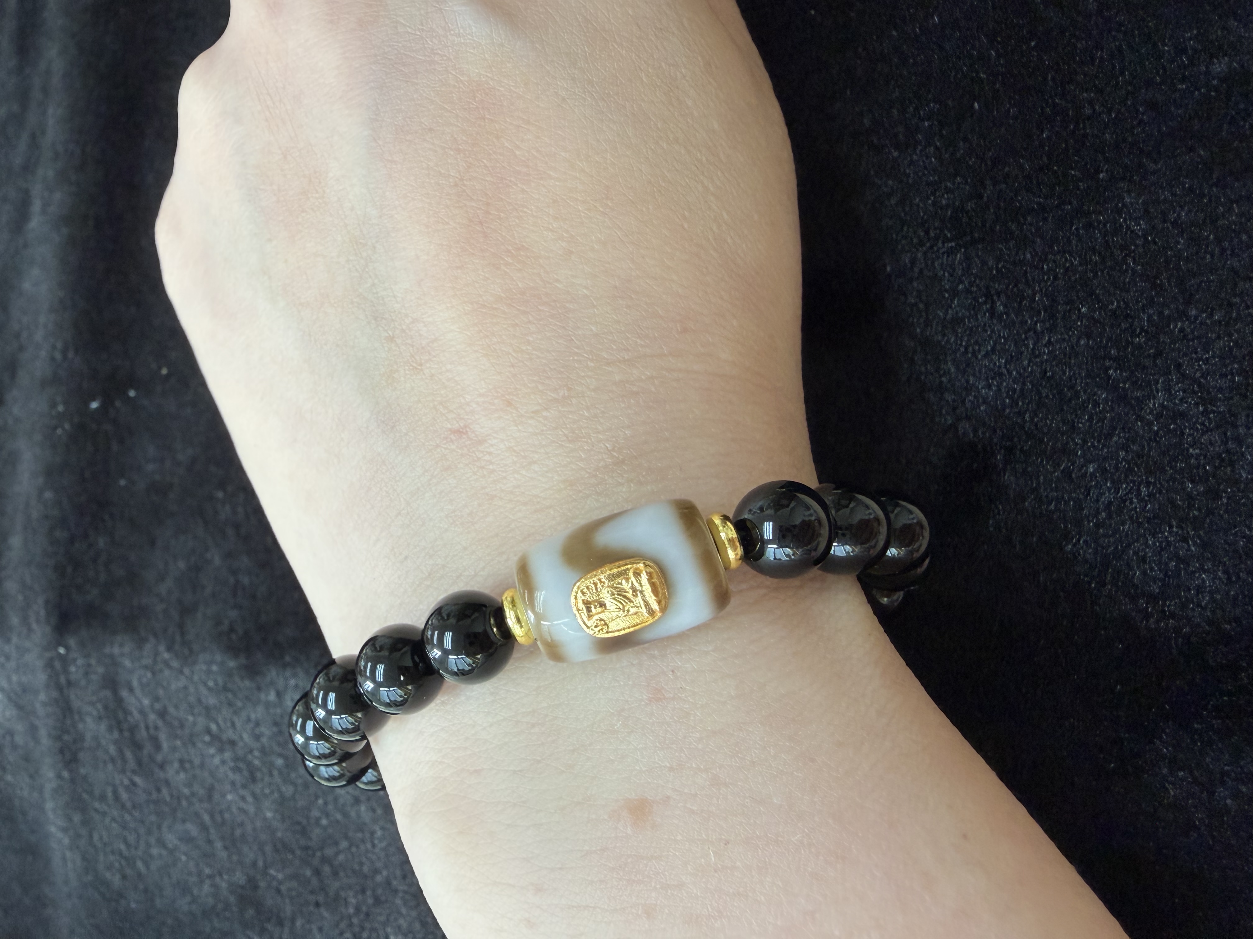 加持後2月23日寄出 大黑天虎牙（黑瑪瑙手串）手圍14.5（可加珠）