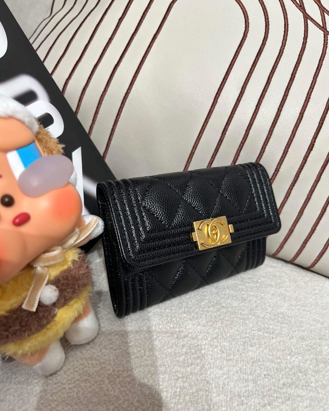 Chanel boy card holder 黑色荔枝牛皮 100%Authentic,99%New ✅chip✅塵袋✅盒