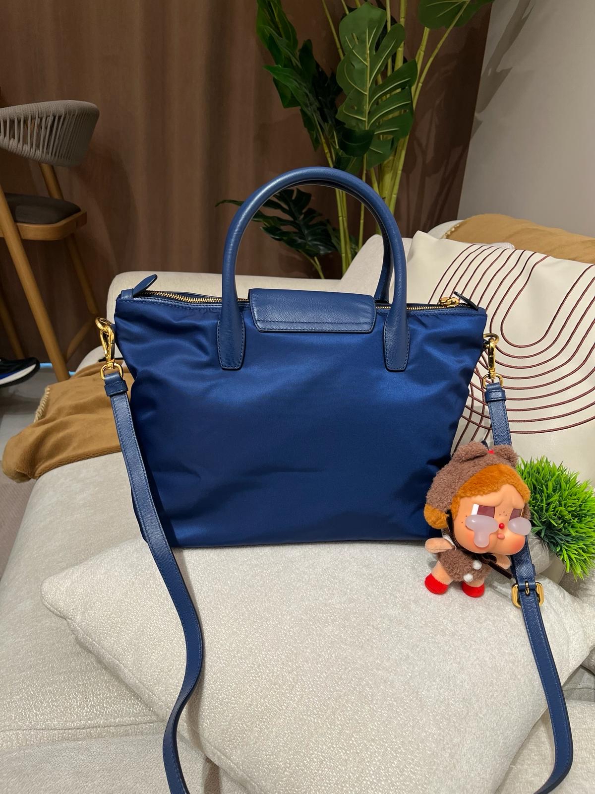 Prada Nylon 2way Bag 100%Authentic, 98%New ✅Dust bag