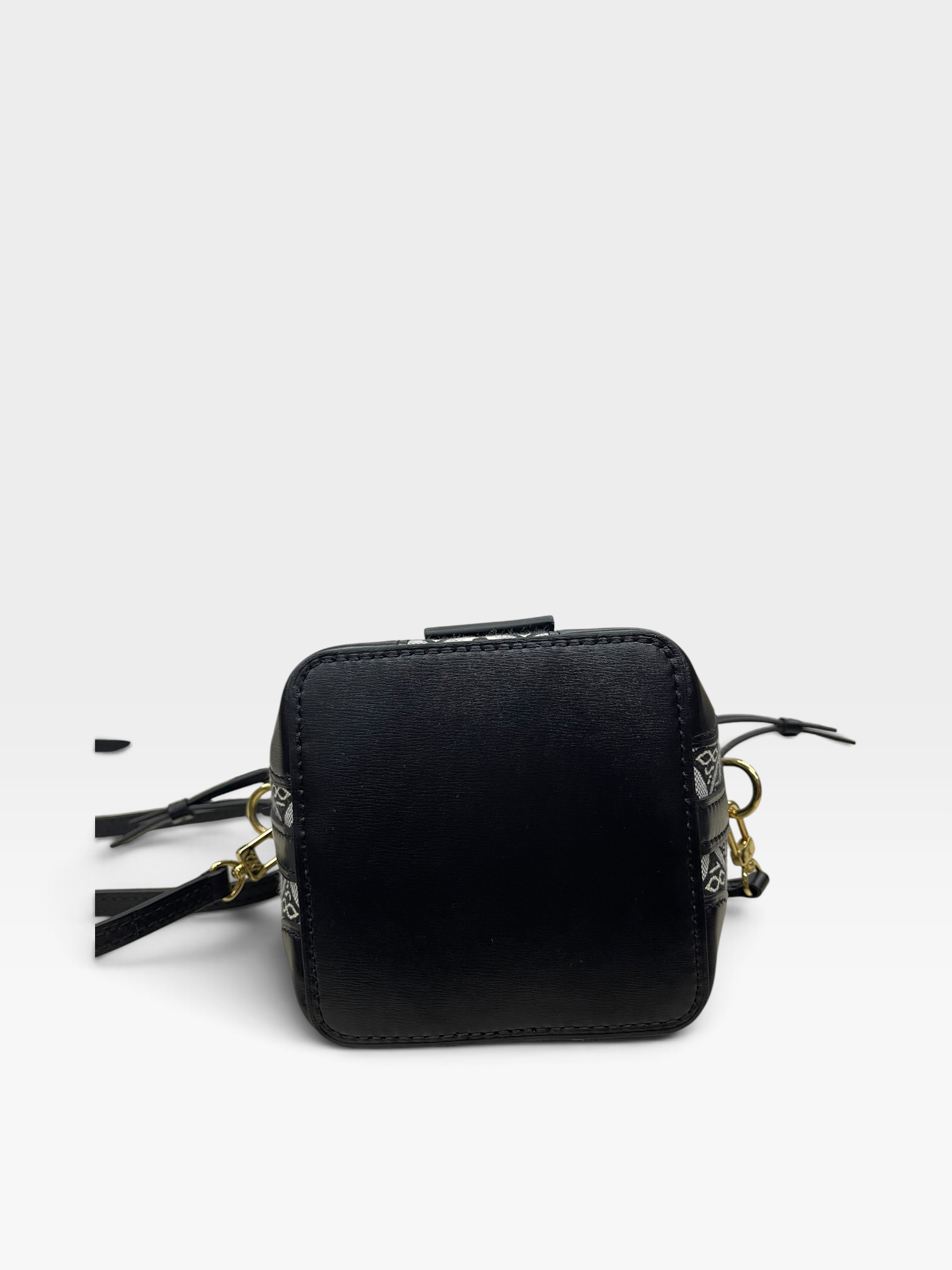 Pre-Owned LV Since 1854 Noe Purse / Product Code: K090421