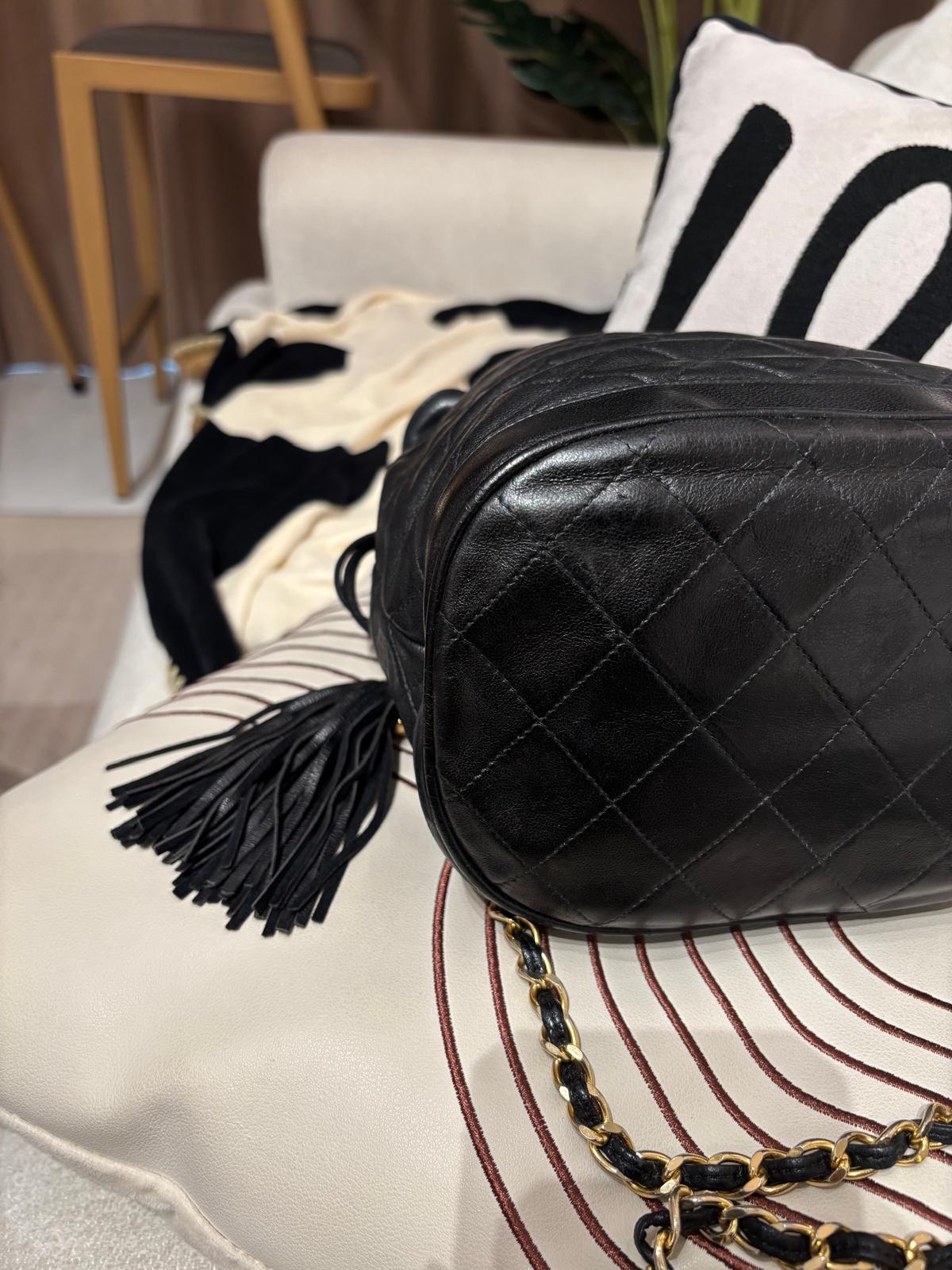 Chanel Vintage Bucket Bag 100%Authentic, 90%New✅Card
