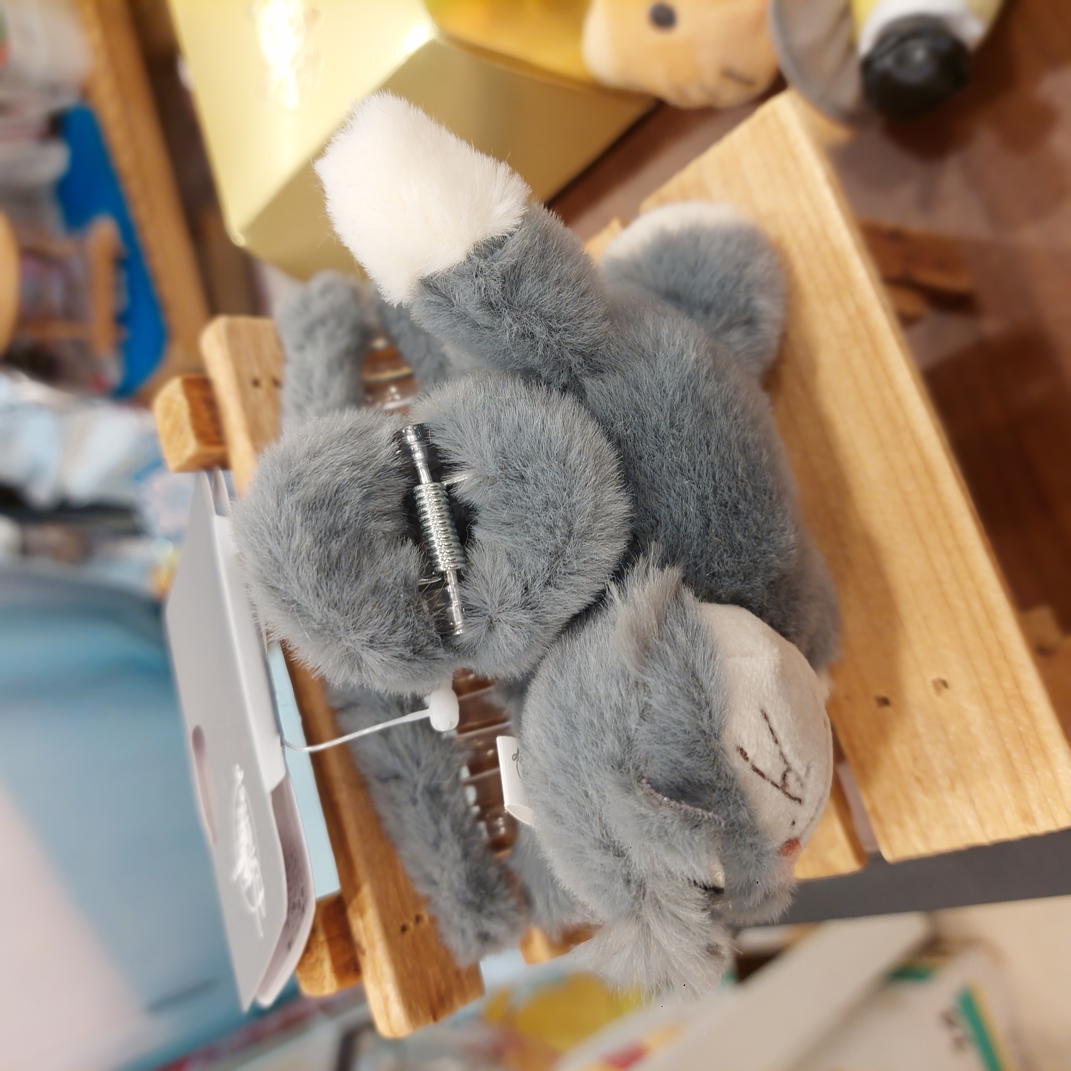 原裝日本 Disney Lucifer 露西法 鯊魚夾 髮夾 頭飾