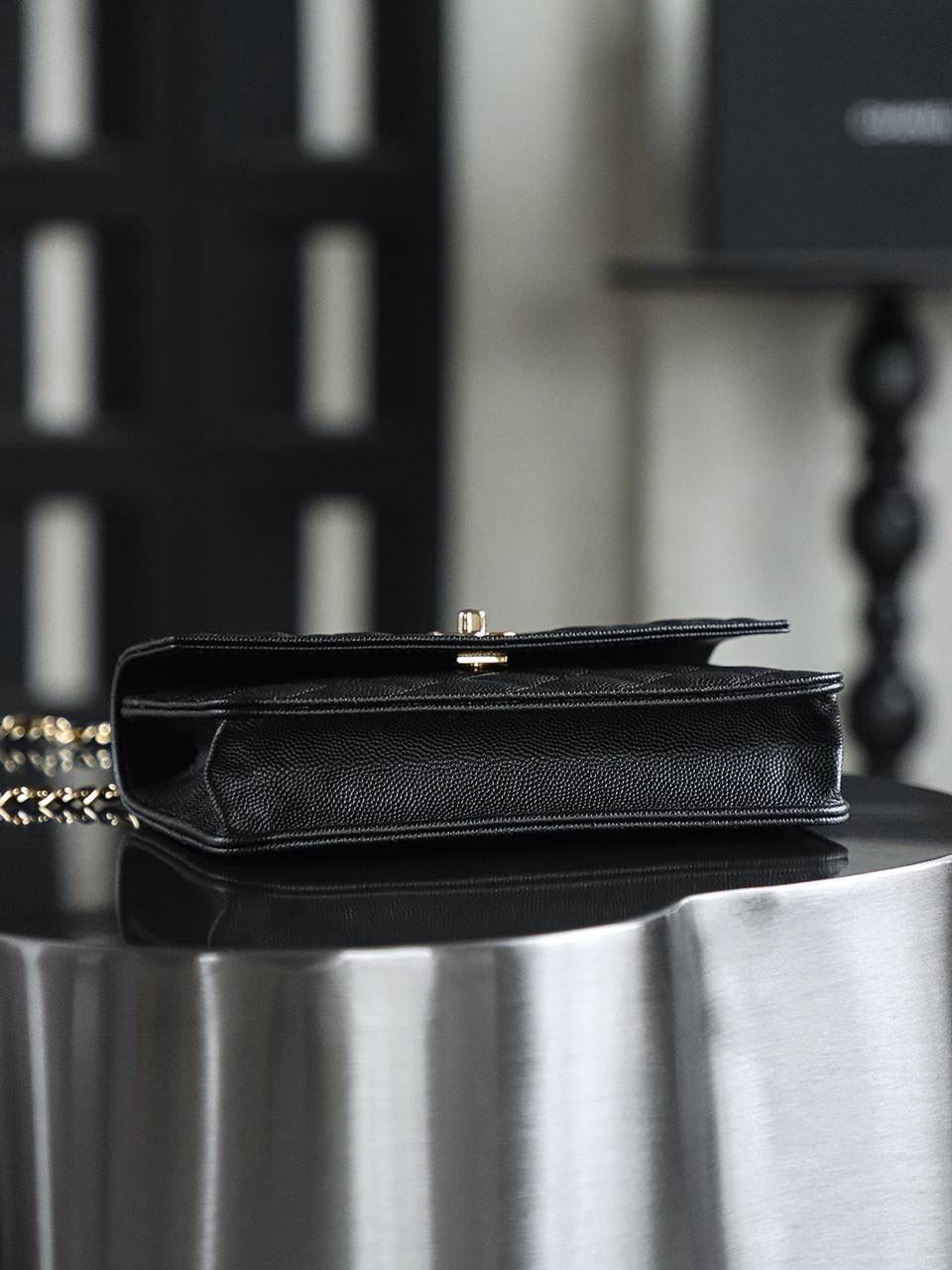 25C 手提包鑒定版 👜 一包一碼 支持全球鑒定查驗身份證原廠專G Haas原廠皮料過關清單資料可査詢✅ 五金：全銅淺金扣 皮料：Haas原廠小球紋 尺寸：18*14*3cm