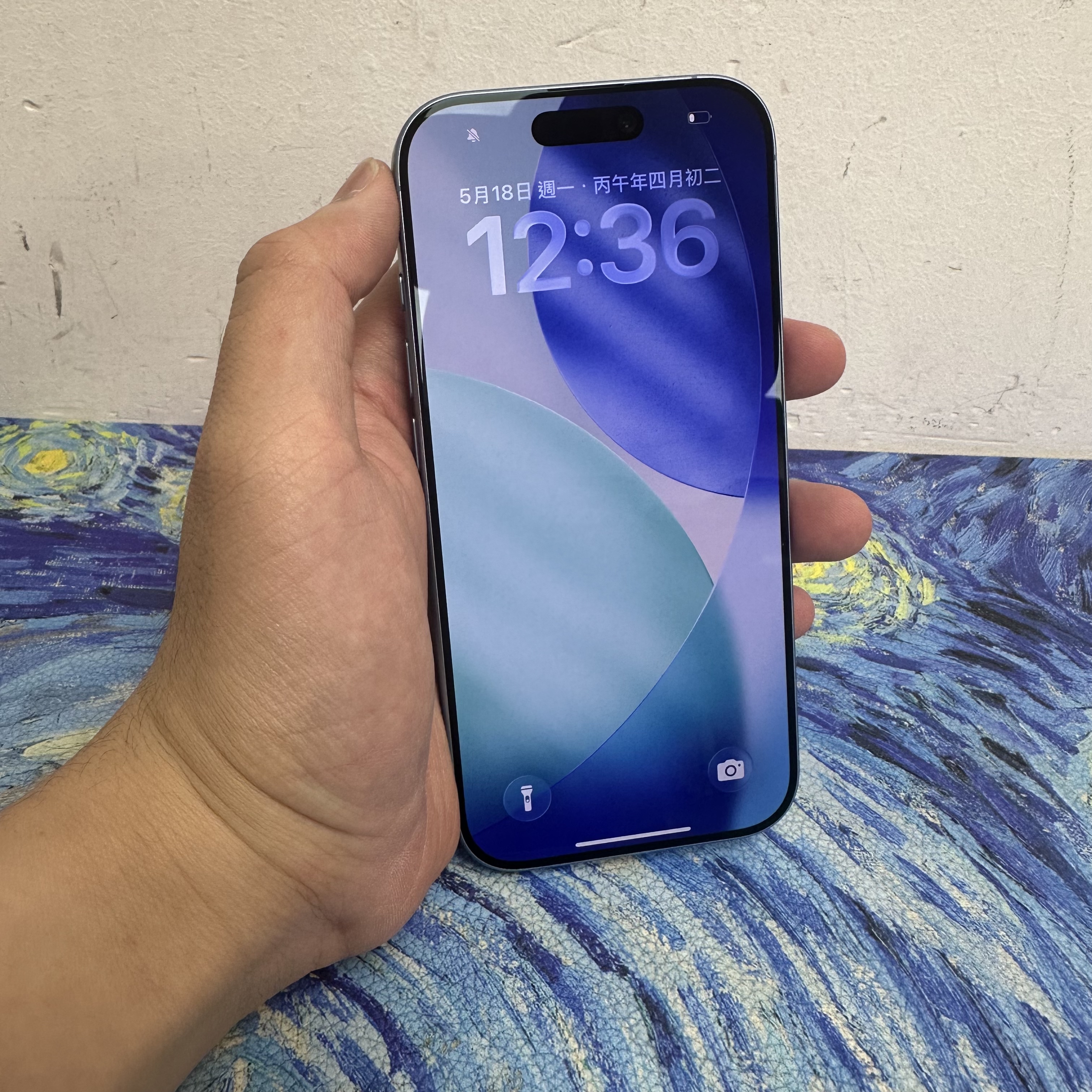 *6573 17 完美機 256GB 電100 藍色 Blue 國際卡 