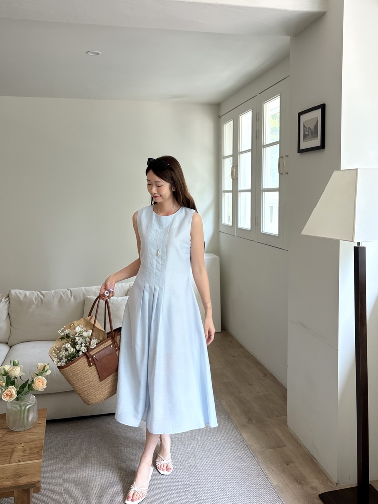 Linen Pintuck Dress (Blue)