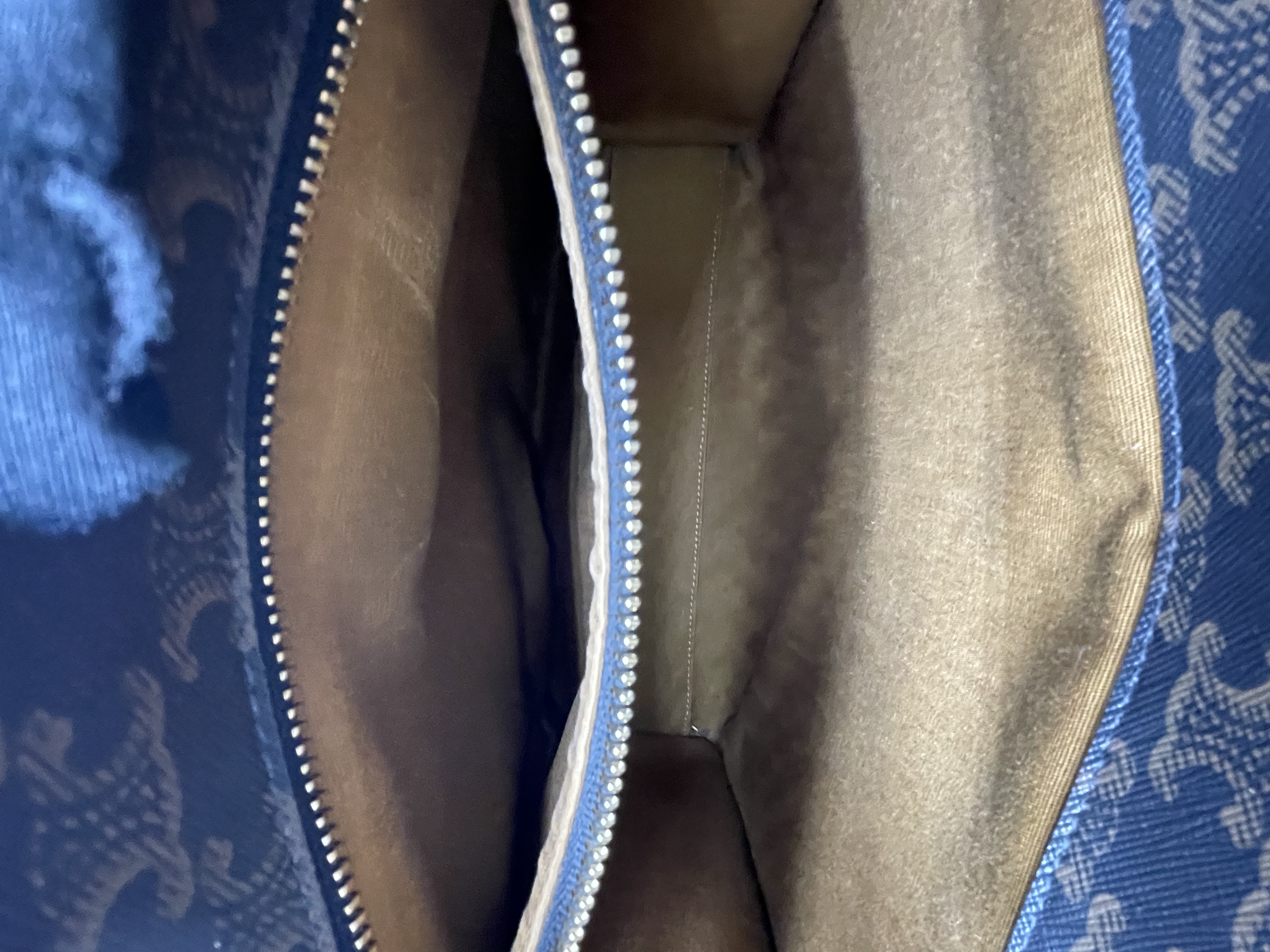 Pre-owned CELINE Triomphe Cabas / Product Code: 26032401