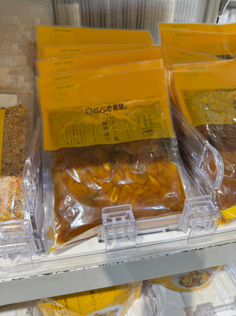 ✨連線商品需補運費✨3COINS x CoCo壹番屋 聯乘零食 食品 醬料系列
