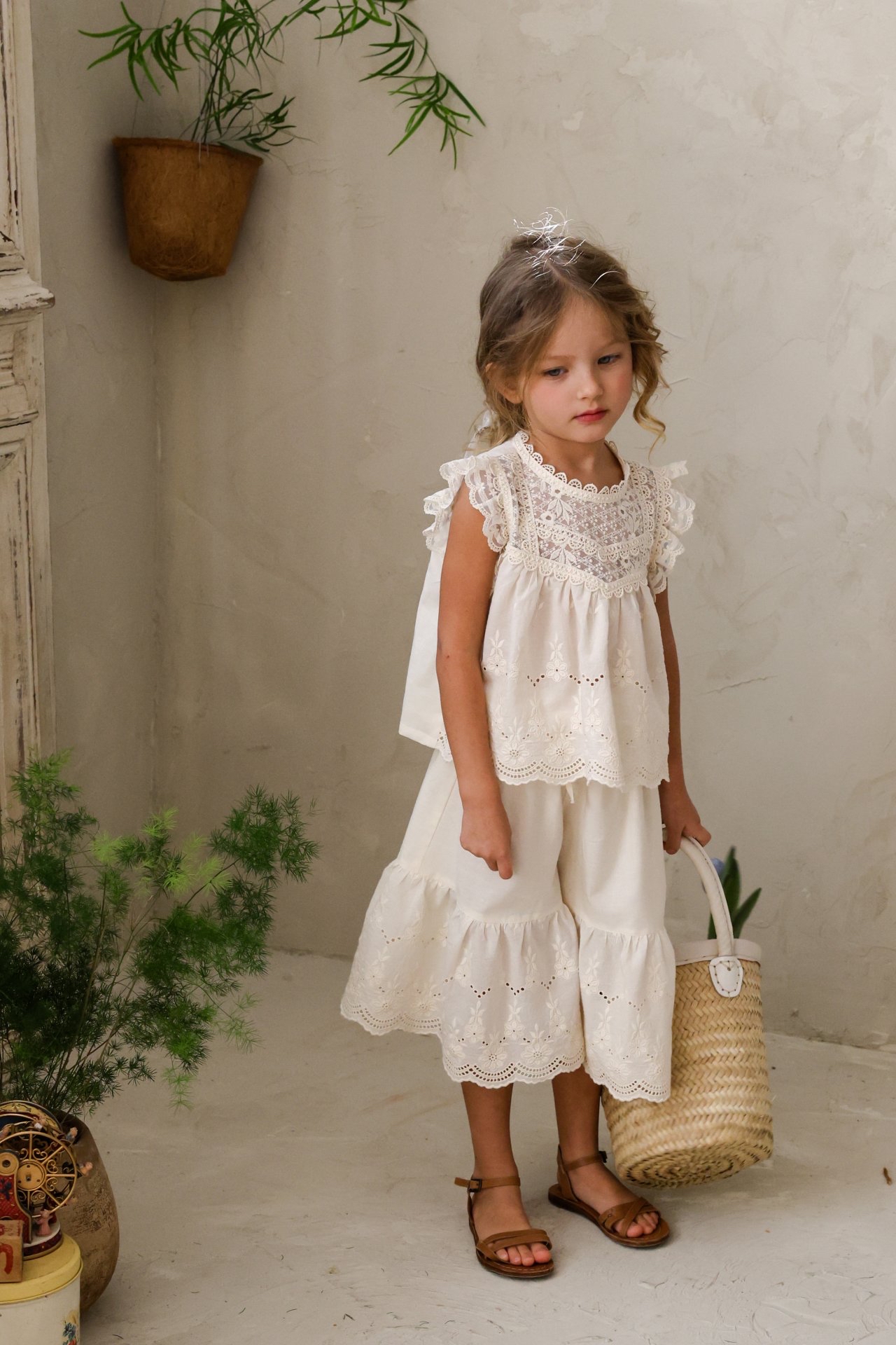Flo | Lace pants (Ivory 100(85-95)