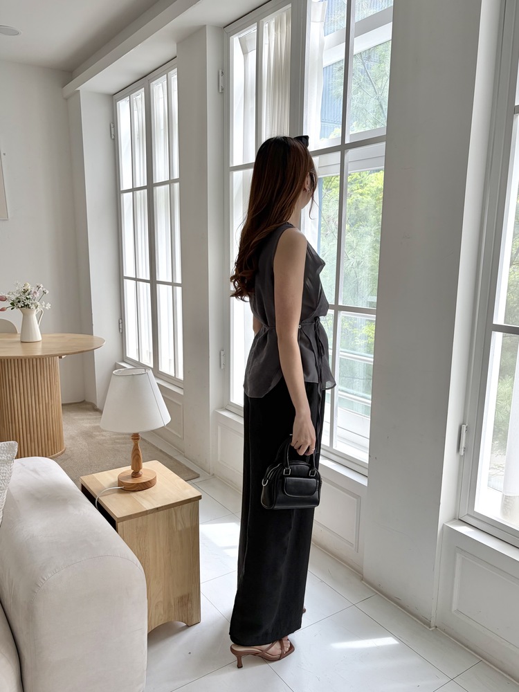 The Airy Elastic Pants (Black)