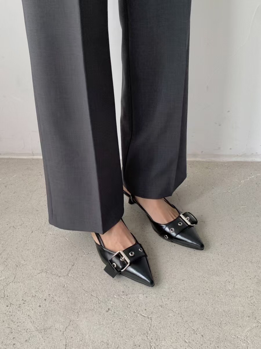 26SS/ 4CM SILVER BUCKLE HEELS