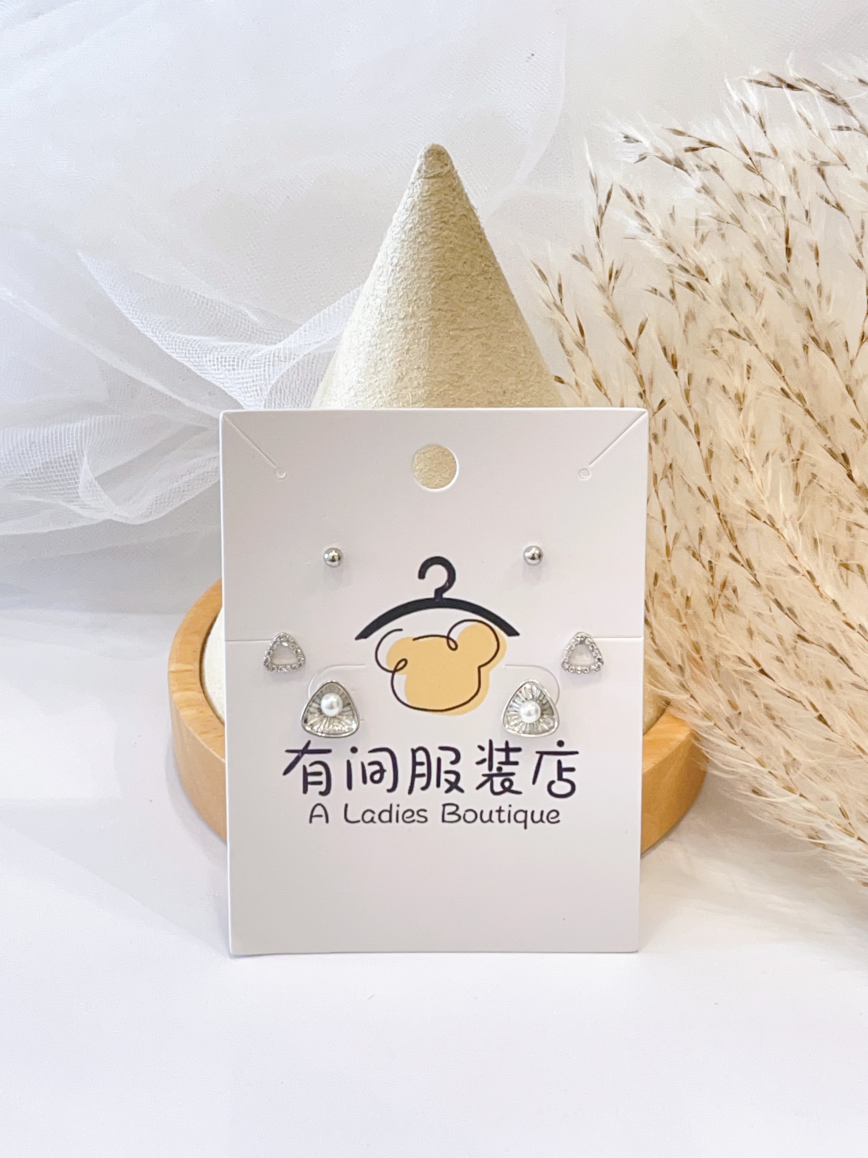 珍珠三角状耳环套装