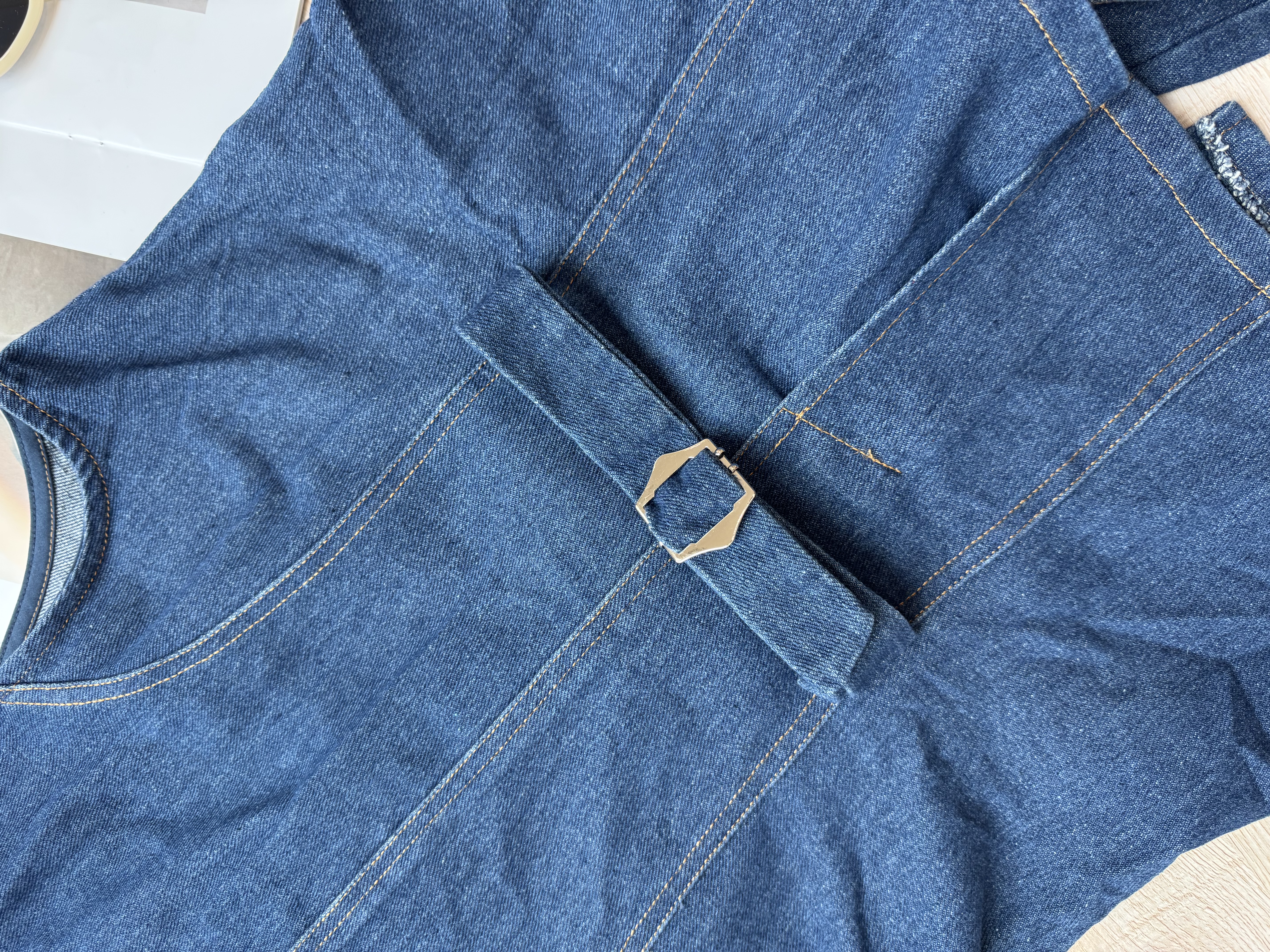 Vintage Cut Denim Co-ord Set 复古金扣立体剪裁牛仔套装 ( 1 colour )