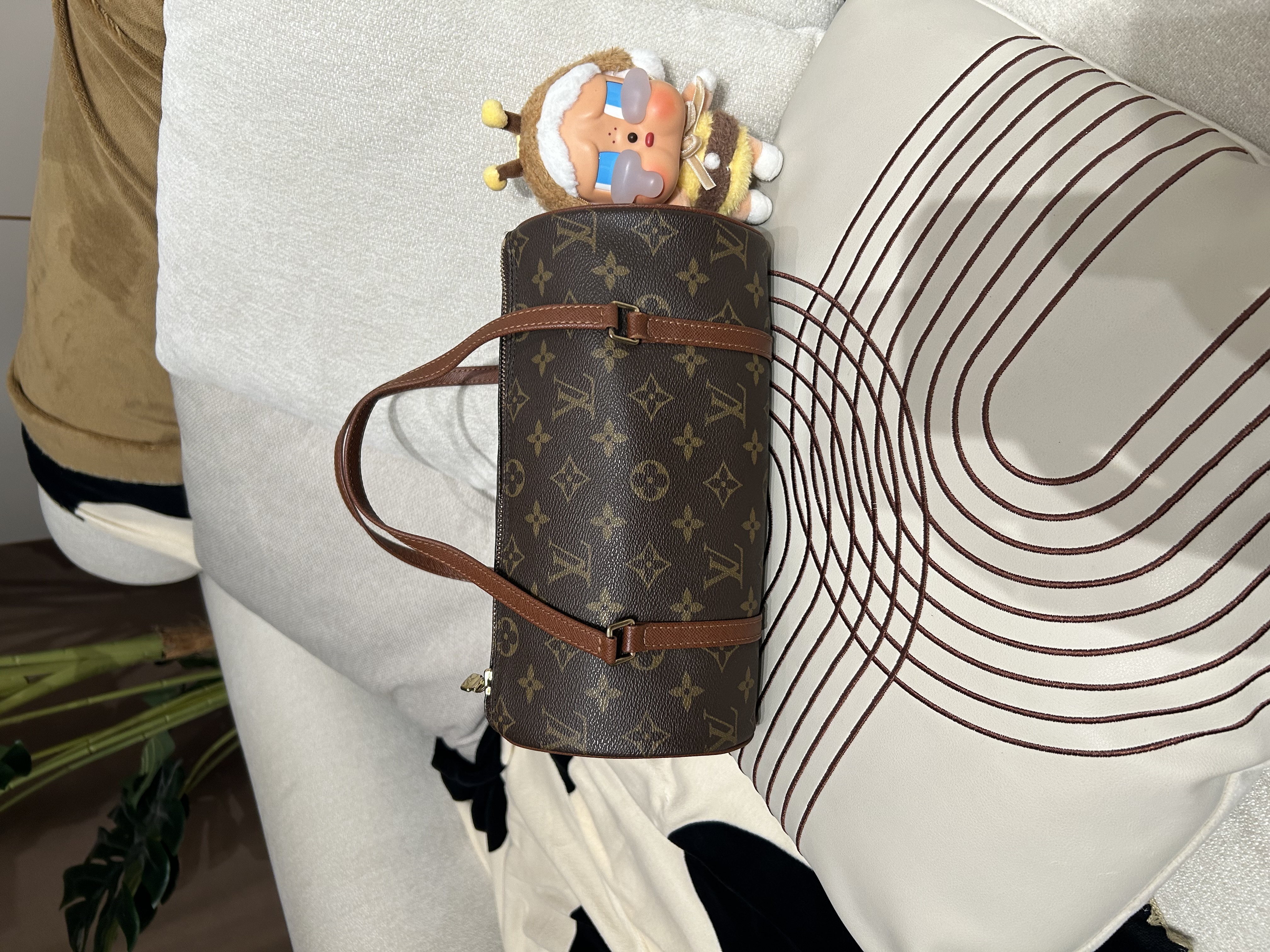 LV Papillon PM Monogram 100%Authentic, 90%New 