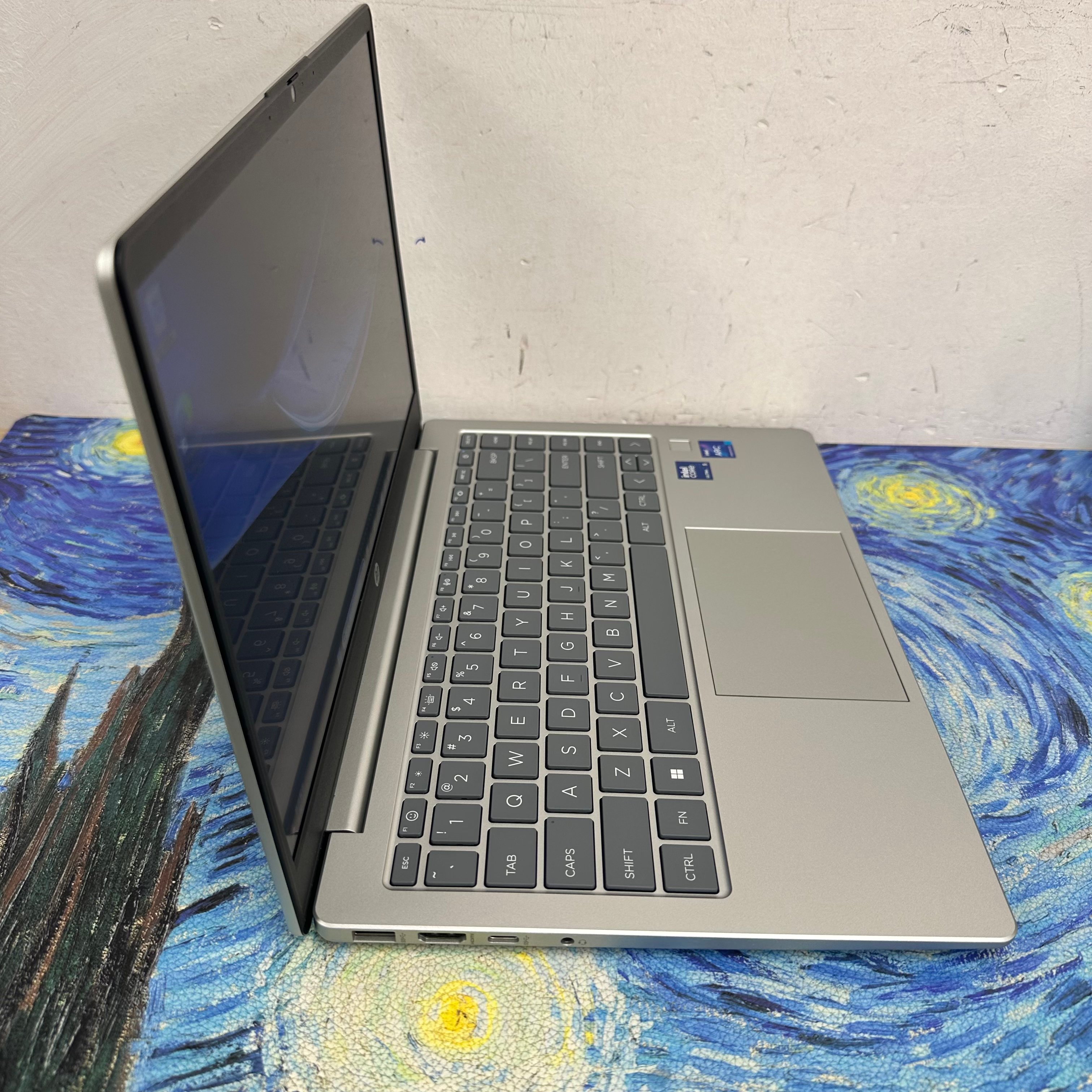 全新質素 HP Intel Ultra 5 125H /16GB Ram/1TB SSD/高清鏡頭/14寸Mon/ Laptop / 電腦 / Notebook/ PC / Gaming / Movie / Netflix / Pro book / YouTube / 全新質素