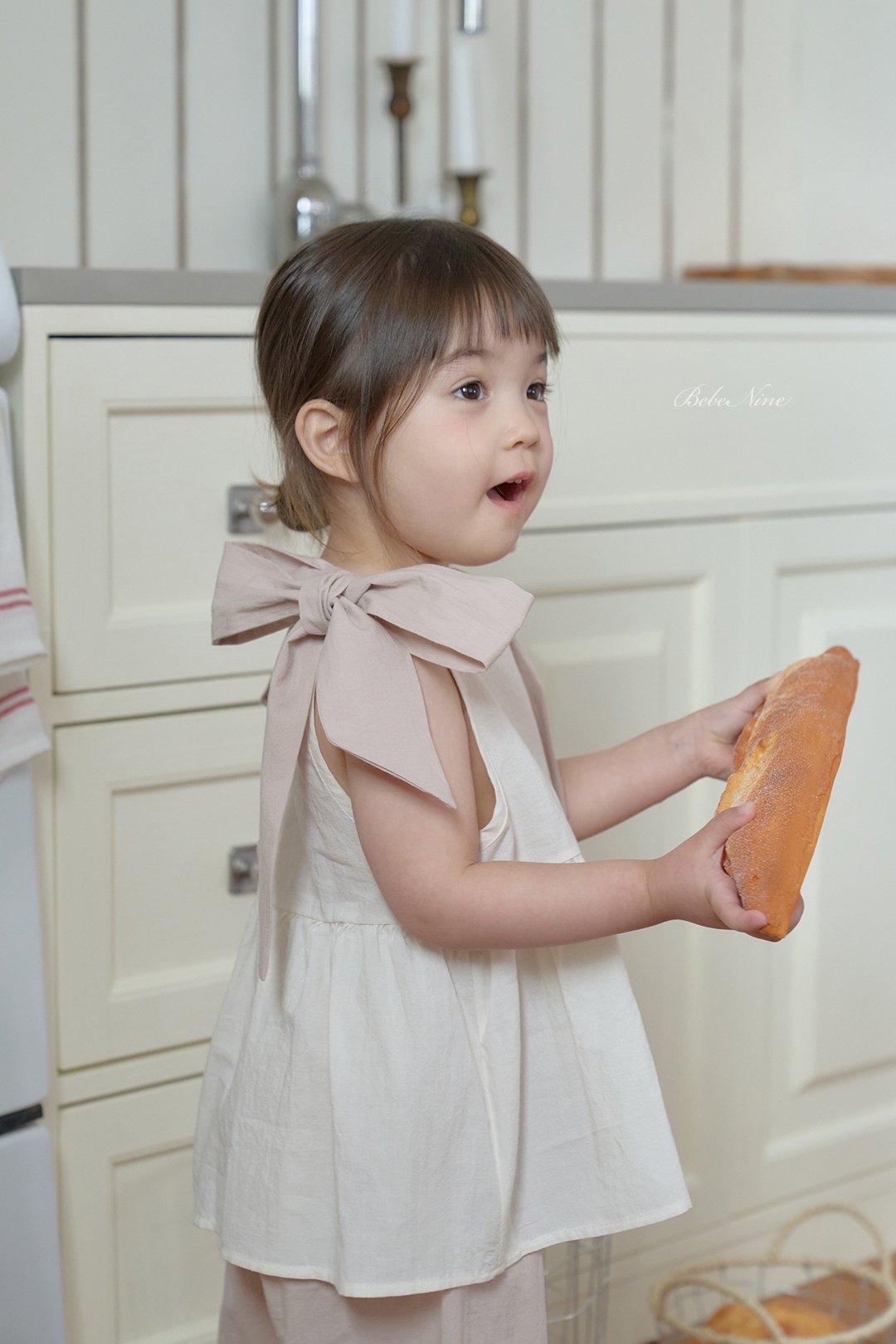 ☀️預訂 韓國直送☀️🇰🇷Bebenine兩色肩部大緞帶純棉背心