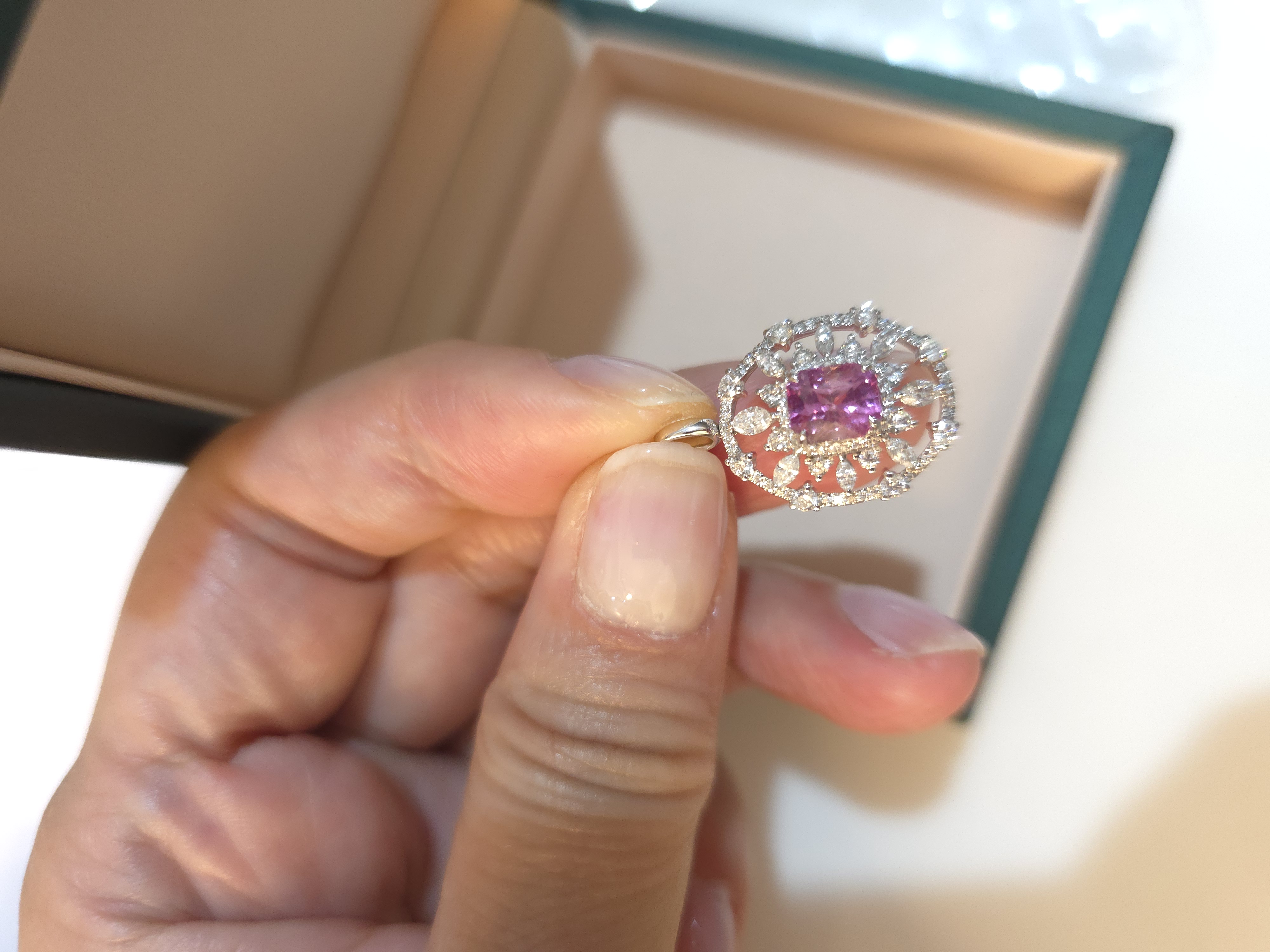 18K帕帕拉卻鑽石耳環 D1.5x2 d1.966