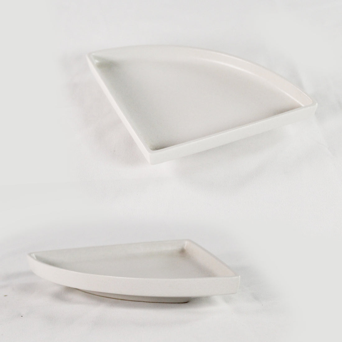 ANELLO TMK01 Series Quarter Side Ceramic Stacking Plate 13cm x 18cm