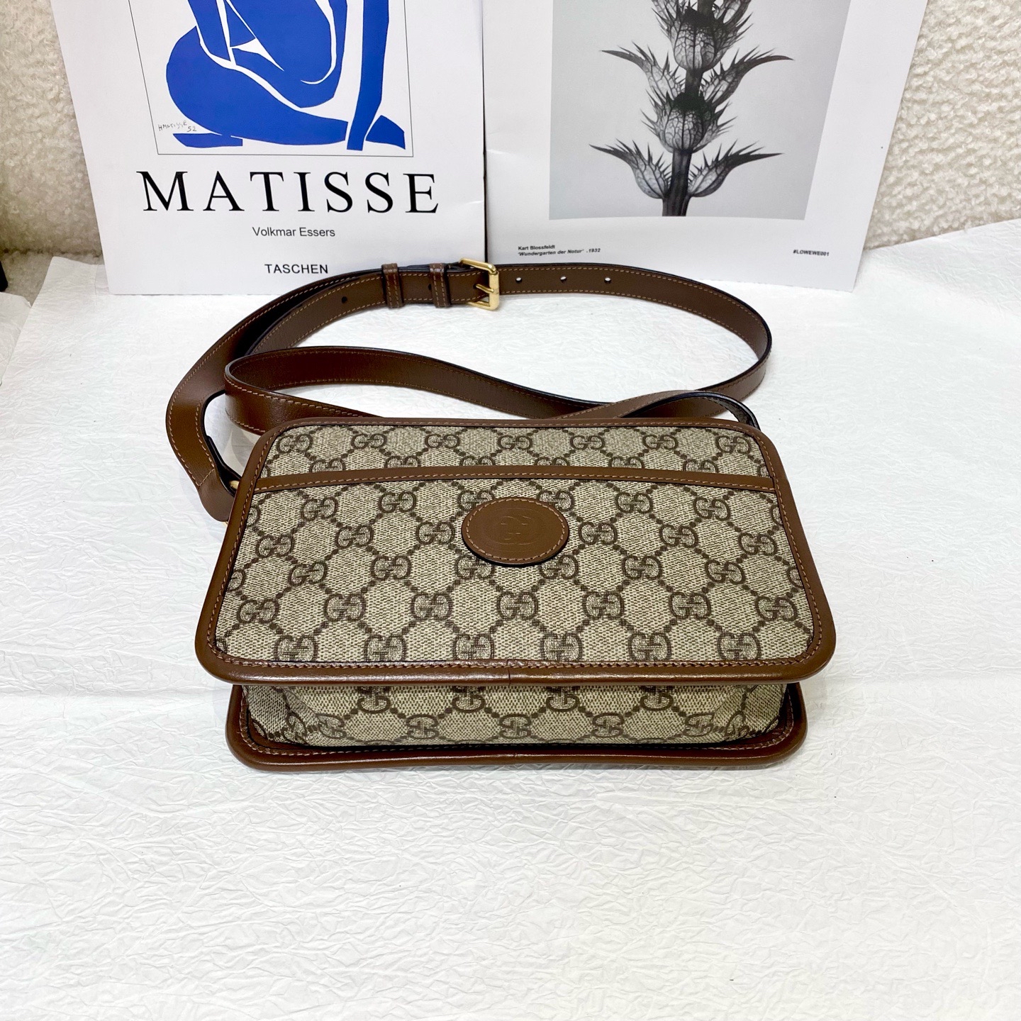 【預訂貨品】GUCCI復古老花相機包