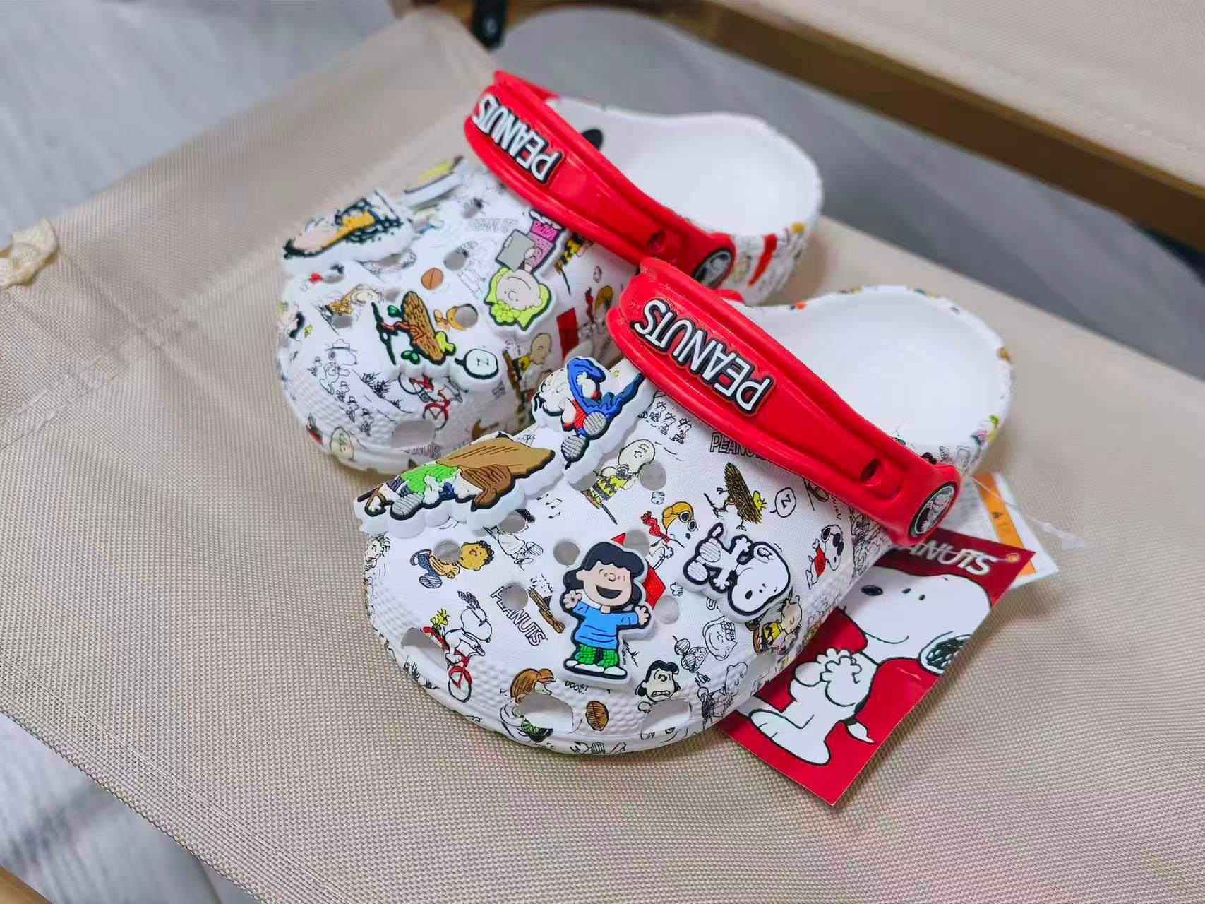 預訂款～廠單 crocs洞洞拖鞋-（最後有尺碼表只供已預訂之客人付款）