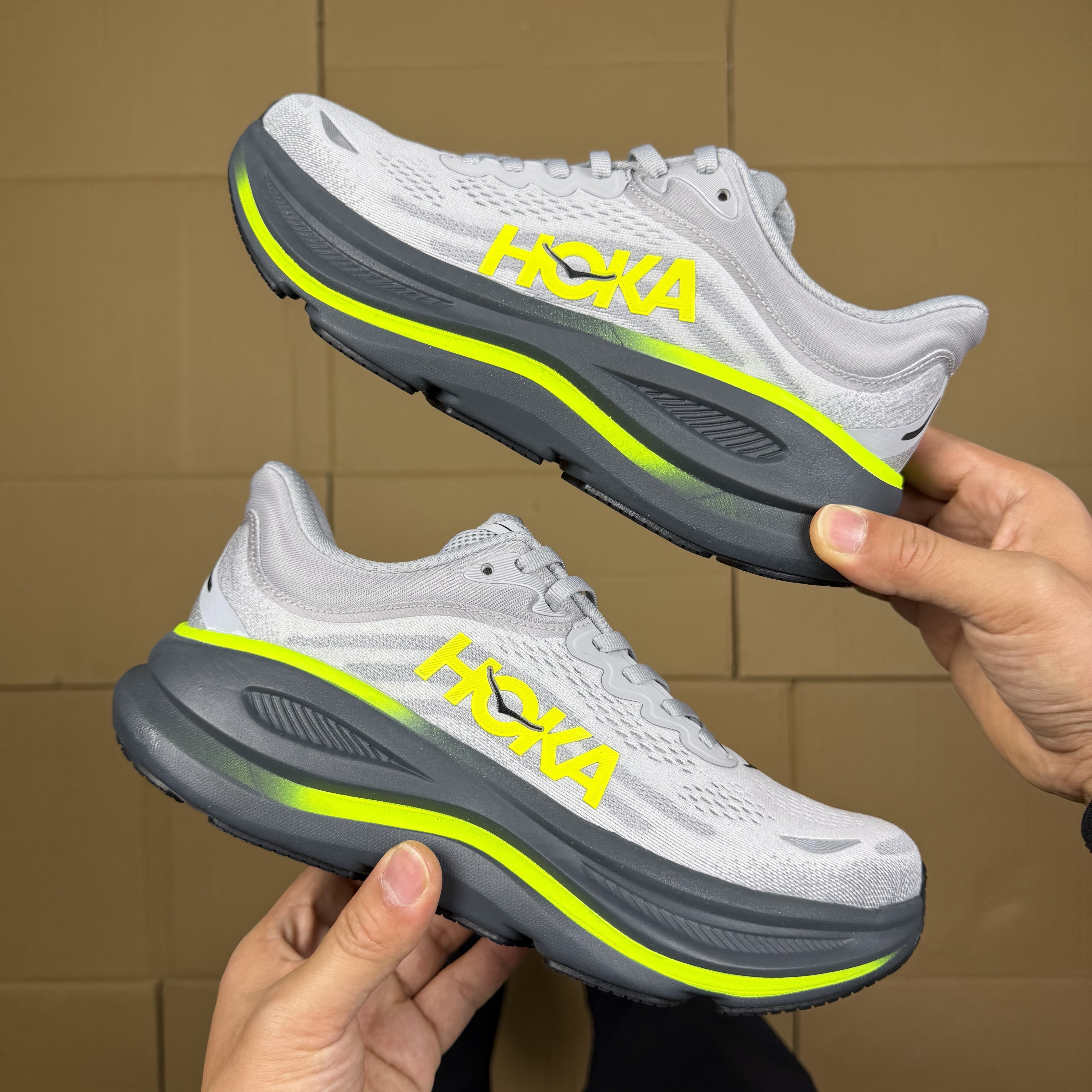 Hoka One One Bondi 9 