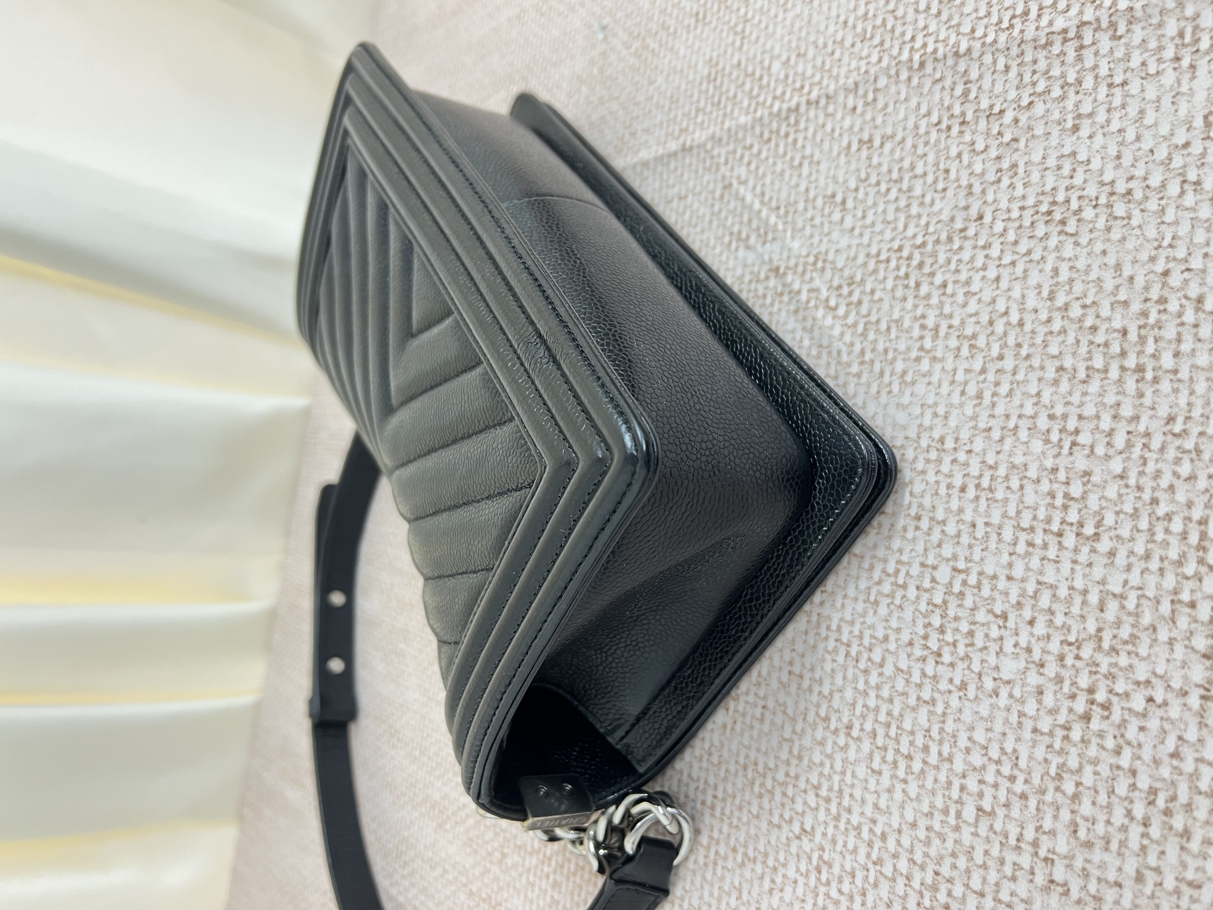 Pre-owned Chanel Boy / Product Code: 26040719