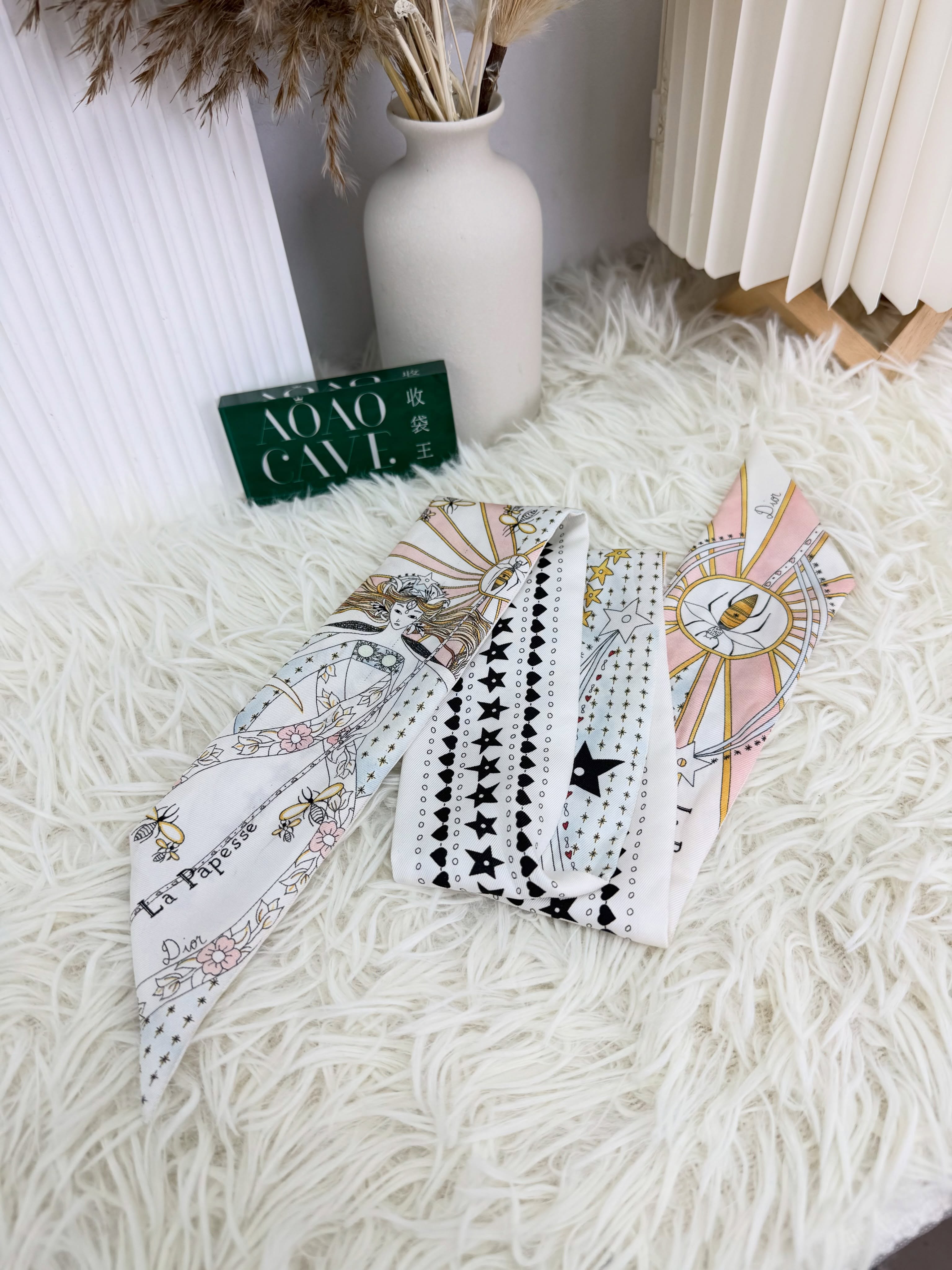 Dior👜 PRE OWNED 🛍️塔羅牌星星 占卜女神 twilly / 束發帶