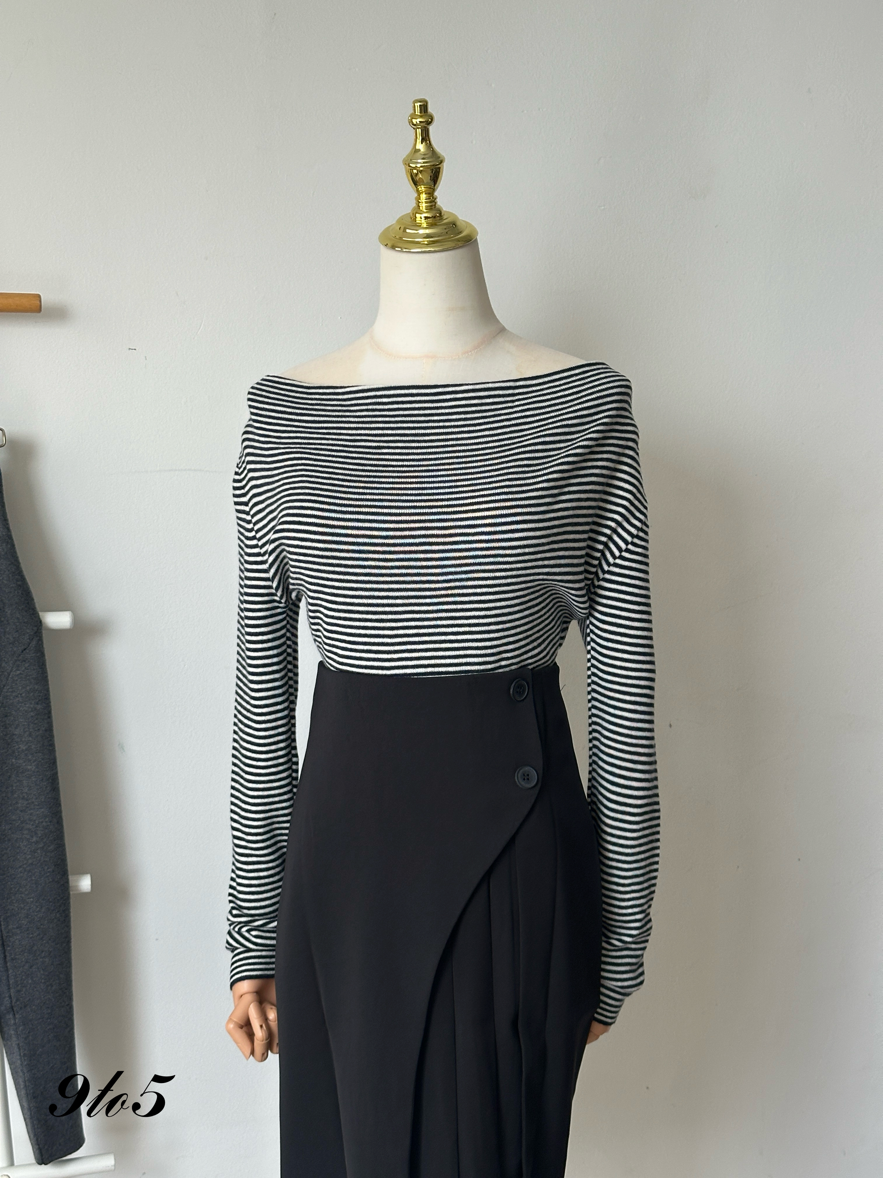 T3982 Off-Shoulder Knit Top - 3 Colors