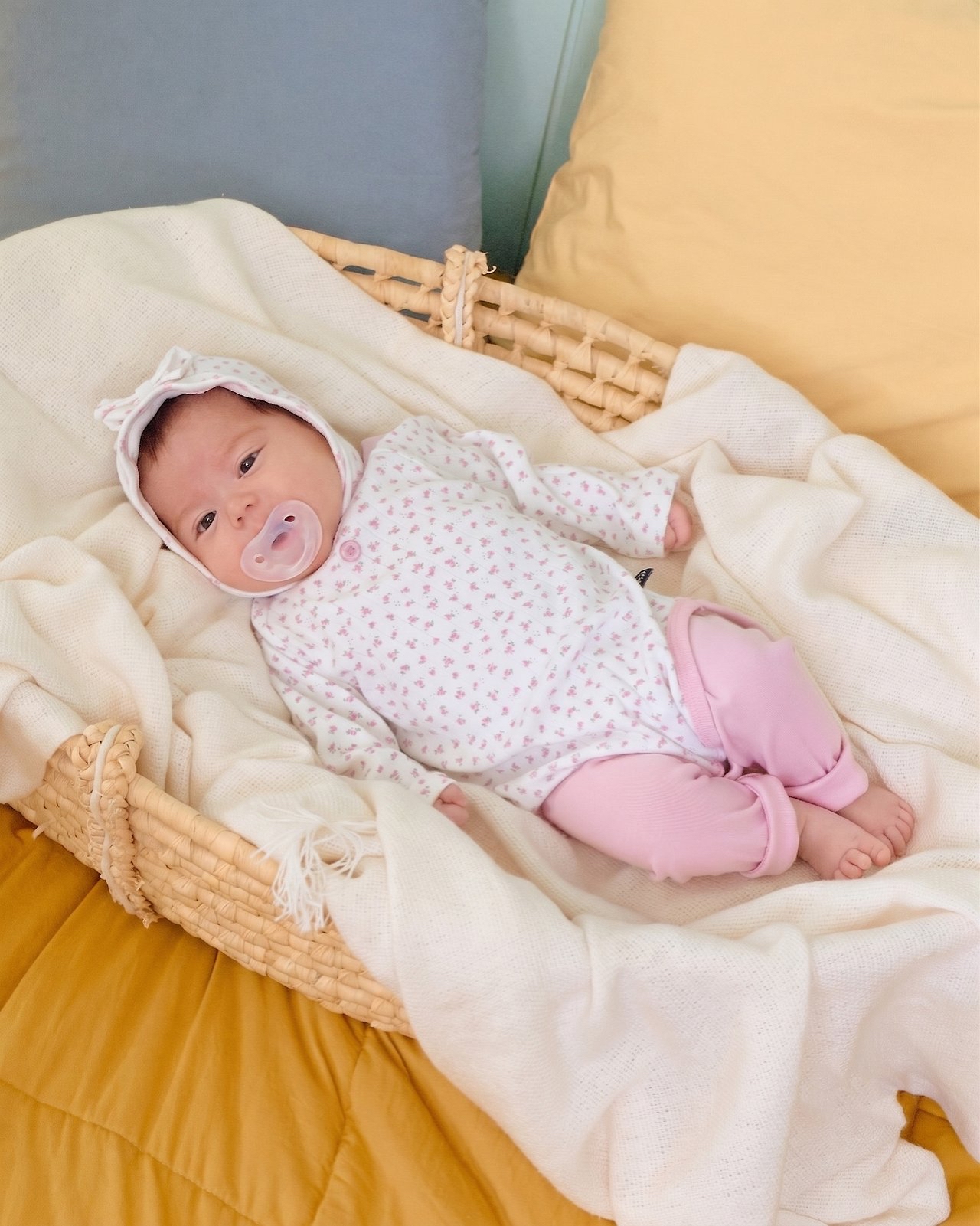 OOTT | (bebe) Coco Flower Suit