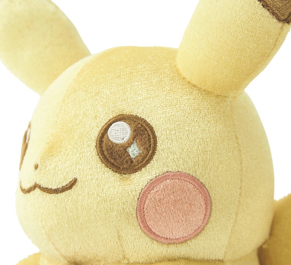 🌸 【預訂】Pikachu 金版30週年公仔-Pikachu 30週年