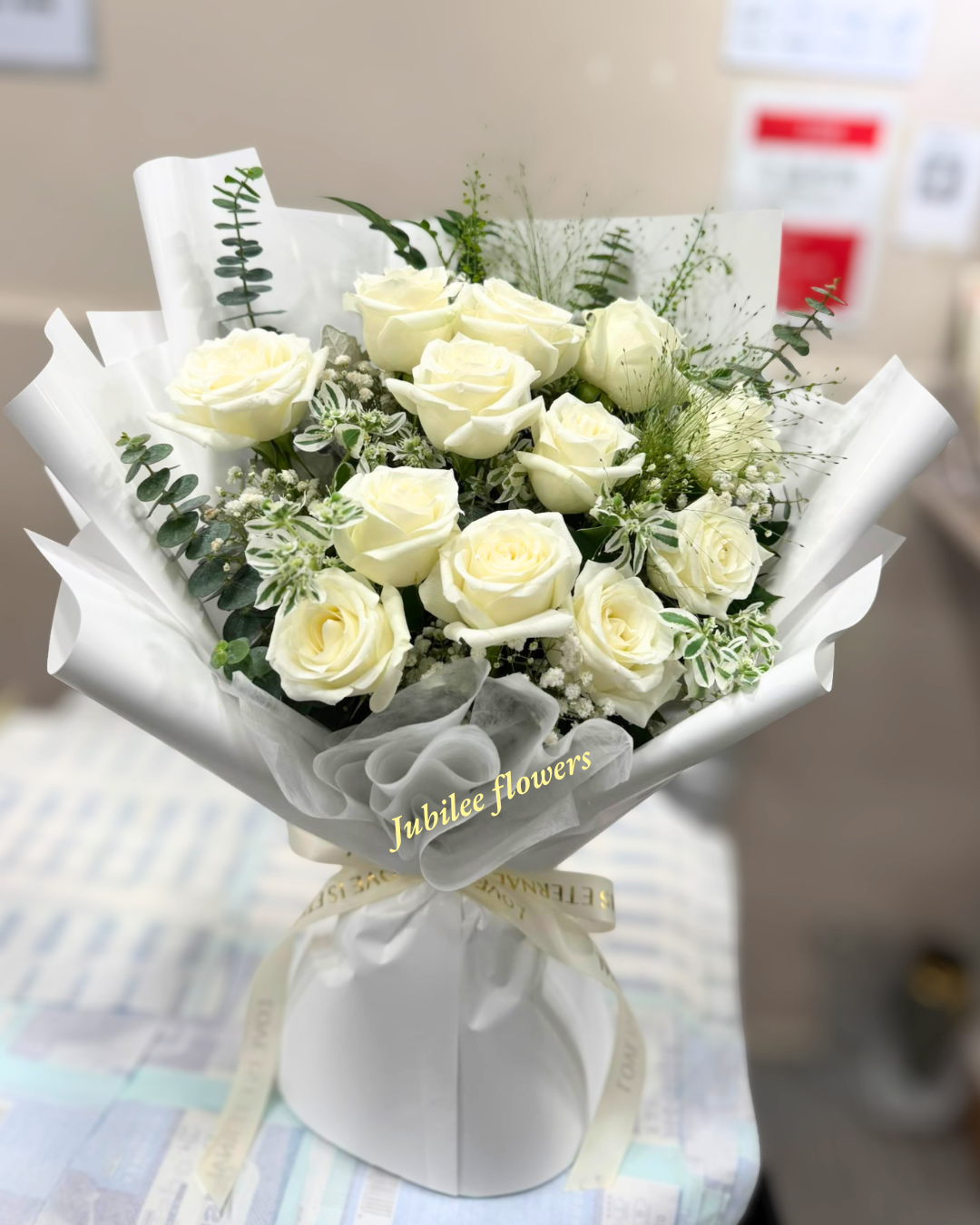 12支 白玫瑰花束