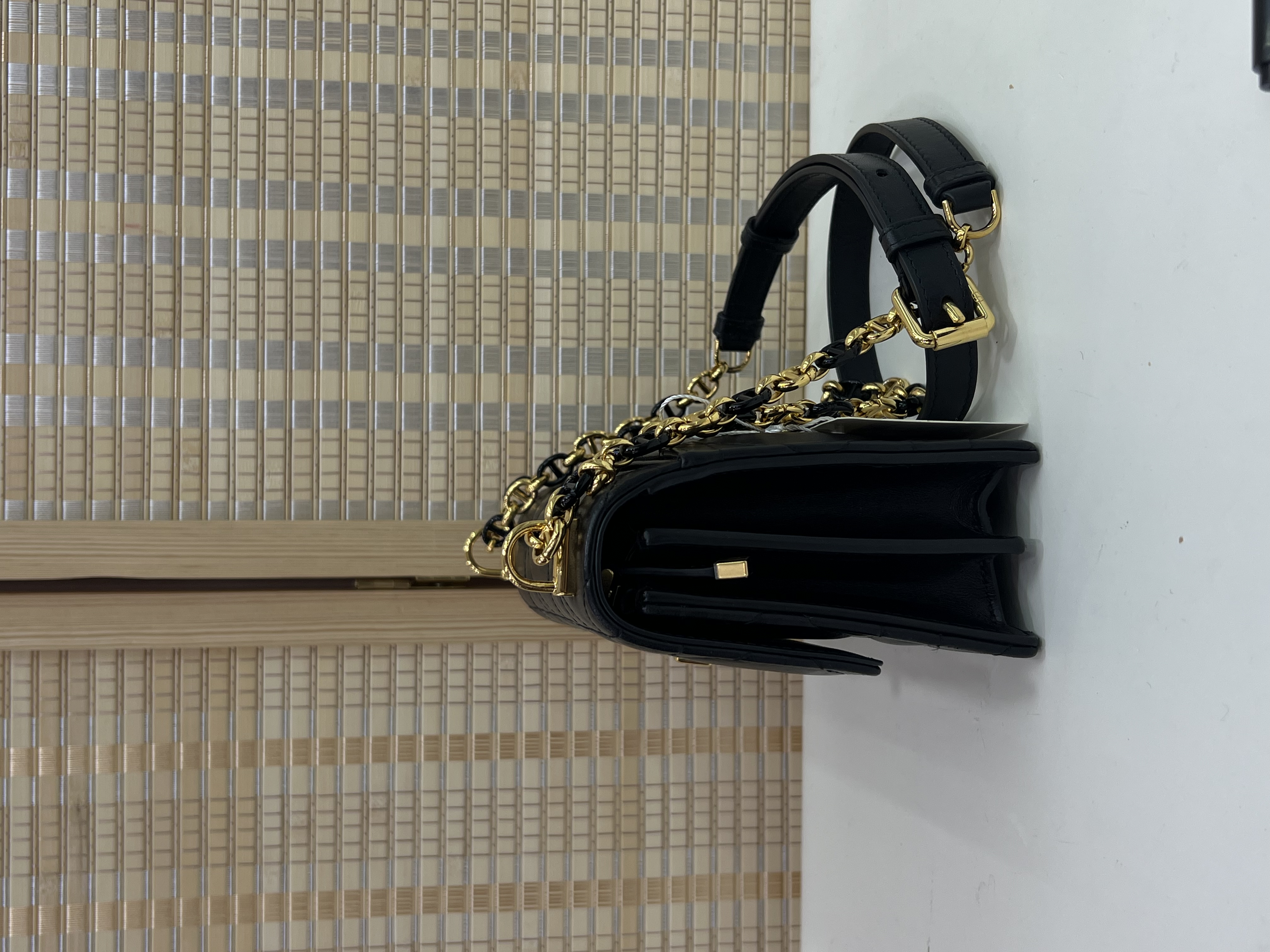 直播貨品 |  [1個-$100 2個-$300］GG48