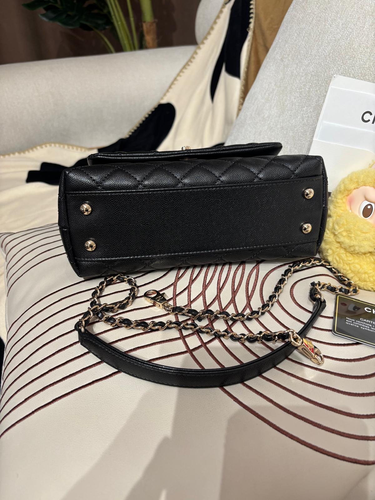 Chanel coco handle small 黑色荔枝牛皮 100%Authentic ,98%new  ✅專門店收據✅31card✅dust bag✅box 