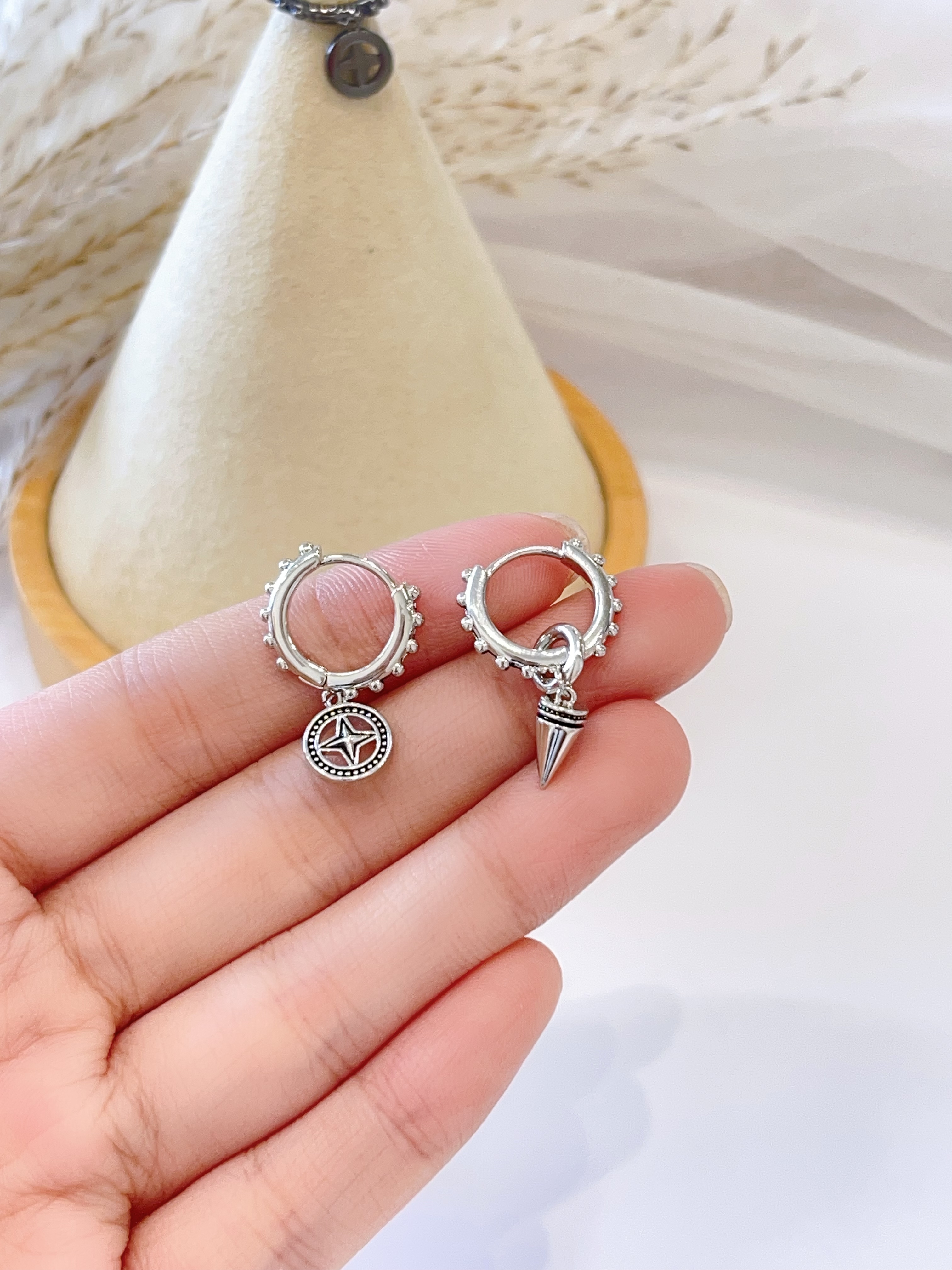 冷酷风不对称耳扣耳环