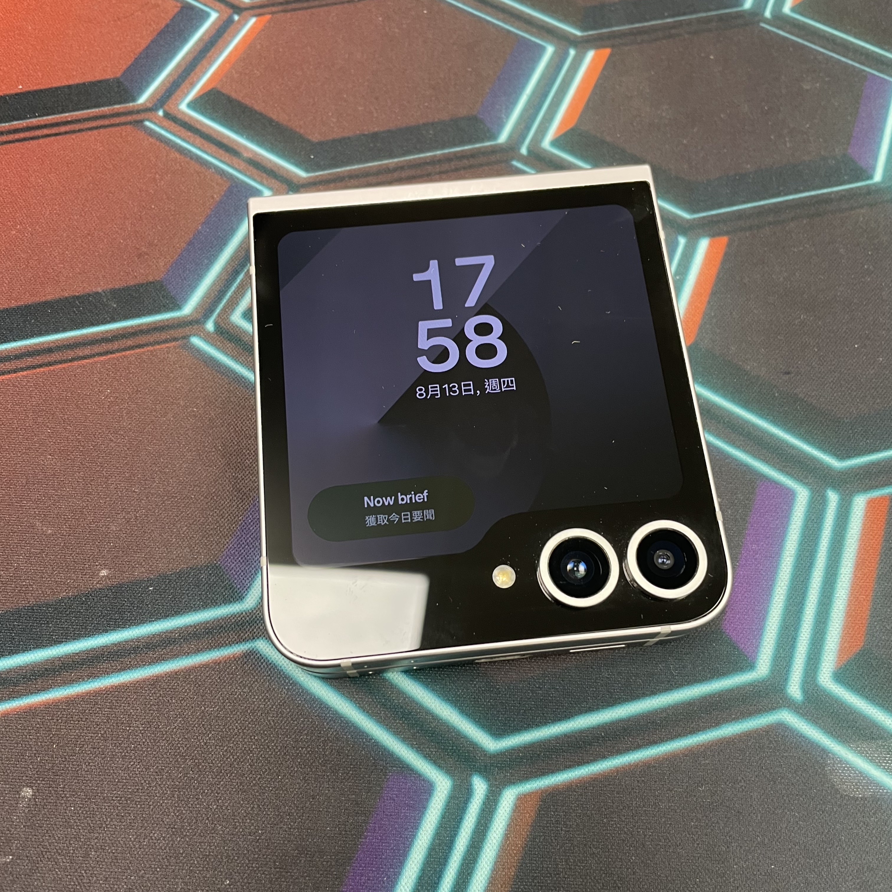 *7356 Galaxy Z Flip 6 勁靚機 12+256GB 銀色 sliver