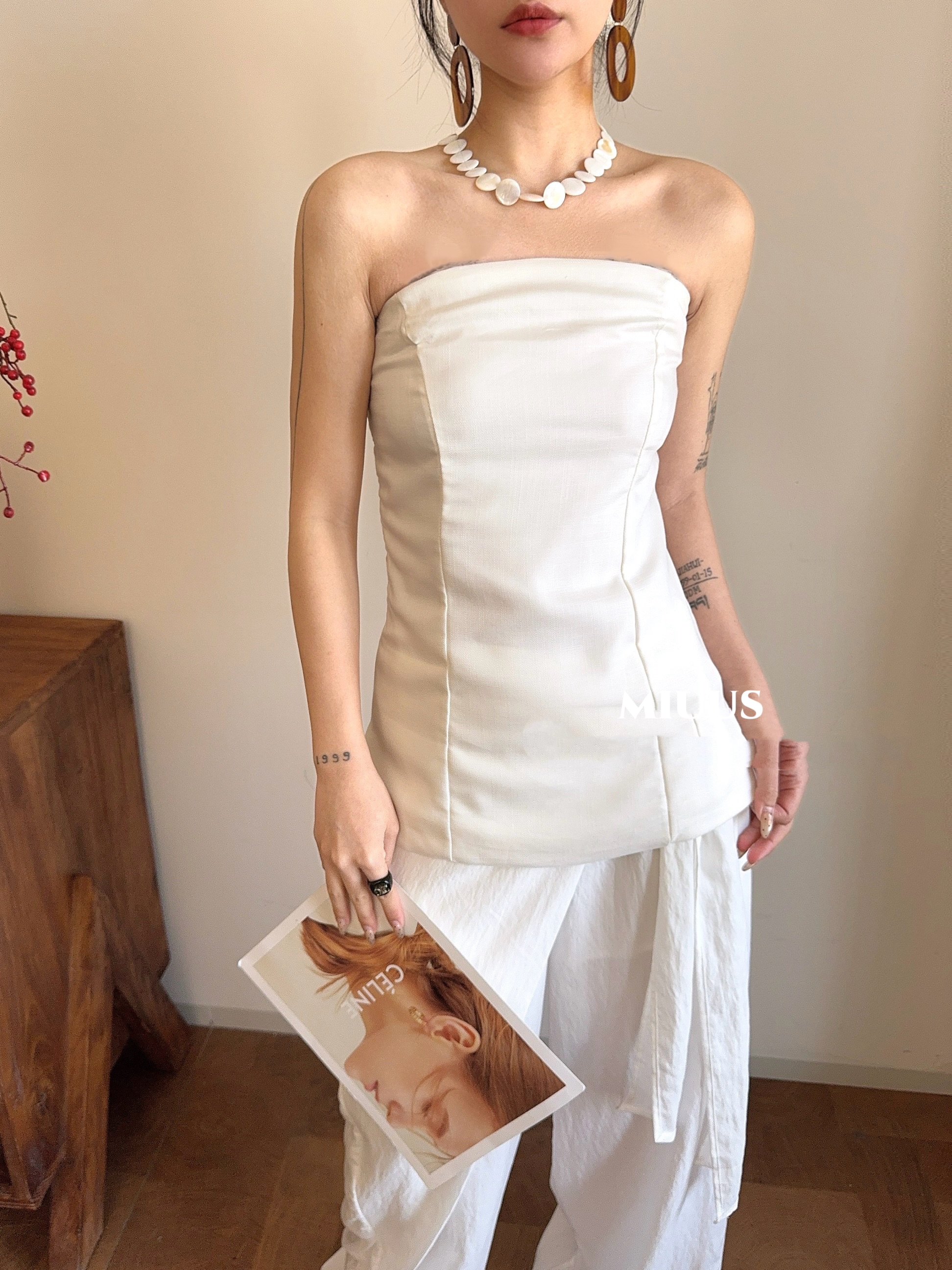 1702 LUXE BUSTIER STRAPLESS TOP 奢感抹胸束腰上衣