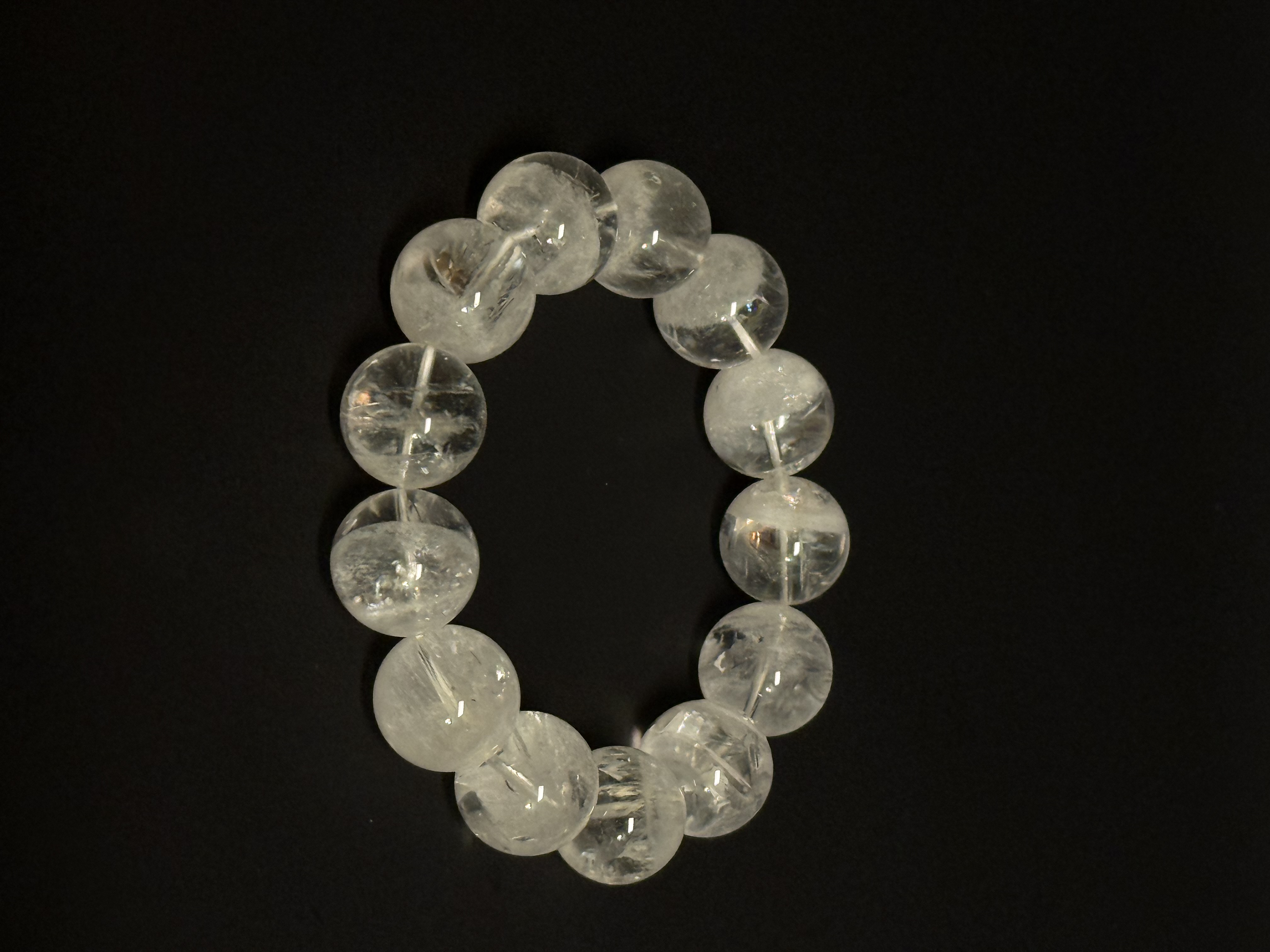 白幽靈手串 (17mm)