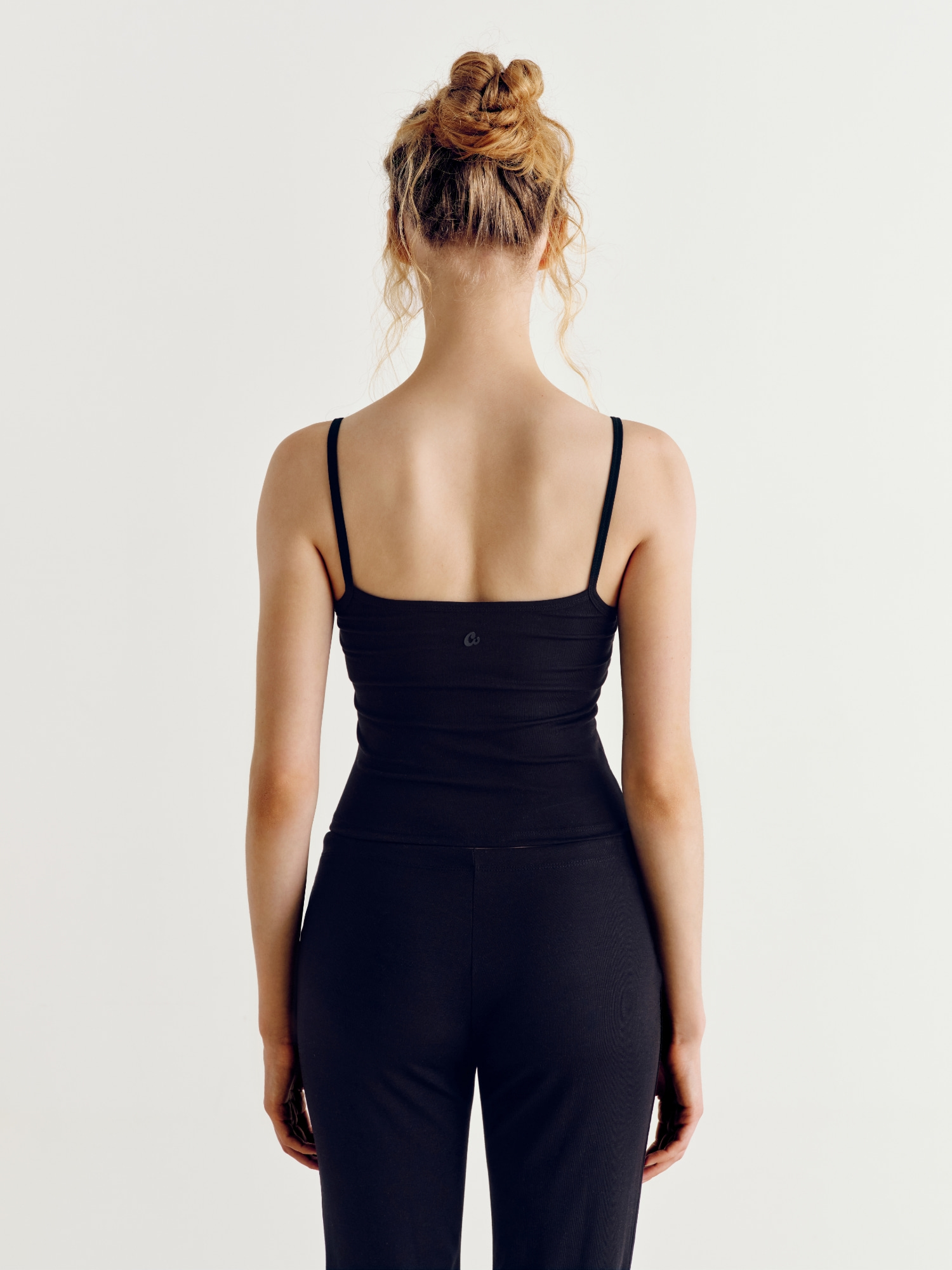 【經典 Round Line Bra Top】預購_Satva Cap Built-in Sleeveless by Conch