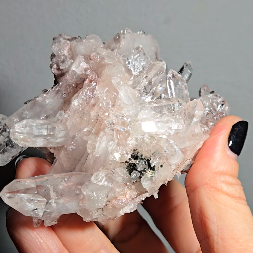 Extra pink Pink Lemurian quartz cluster from Colombia - LQ183