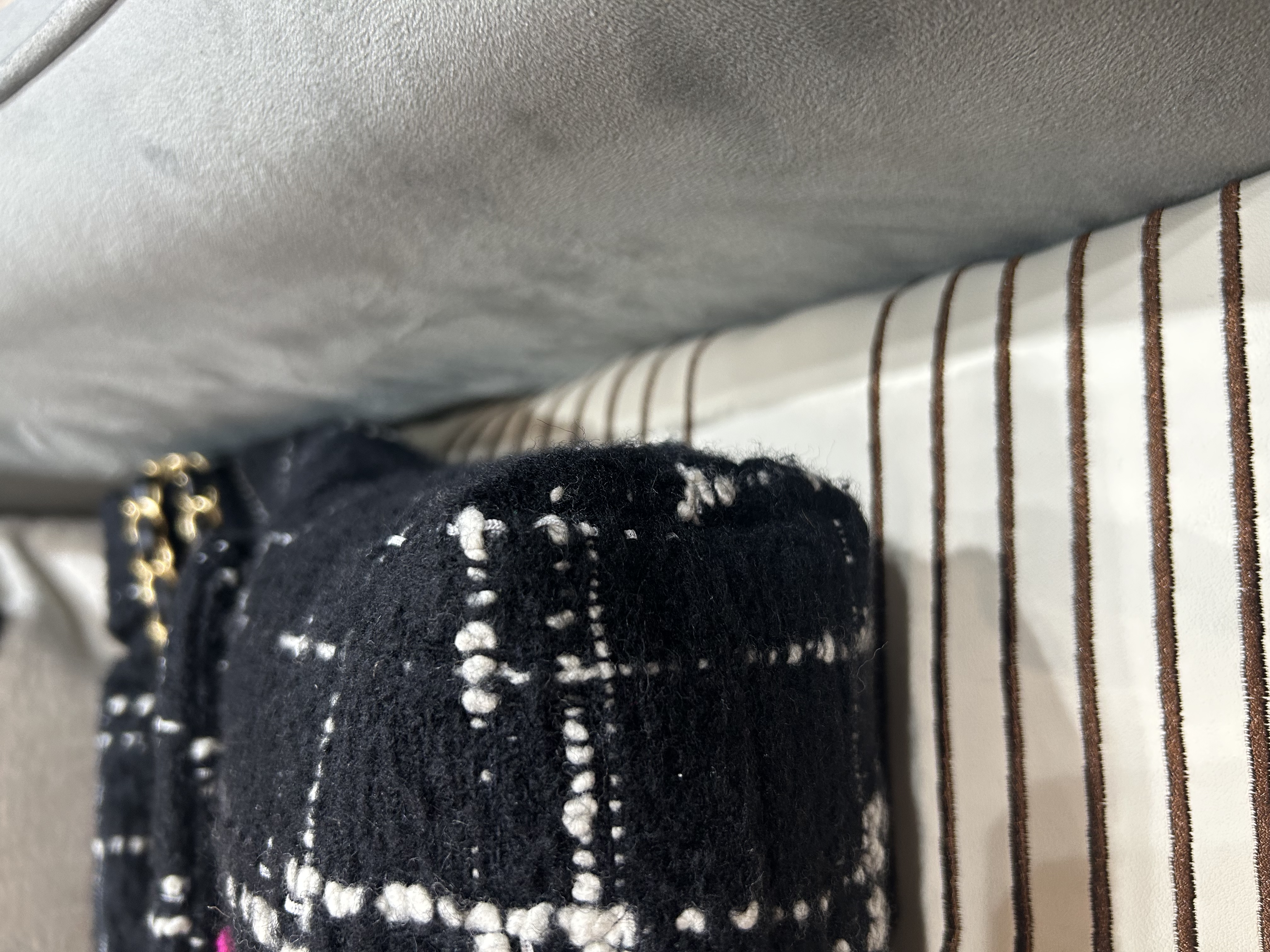 Chanel 22 bag tweed 限量特別版 ,100%Authentic ,全新 ✅晶片✅pouch袋✅塵袋 