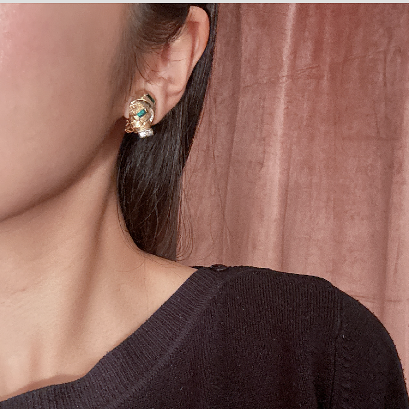 Vintage Designer Pierre Cardin Emerald Green Clip Earrings（MW232）