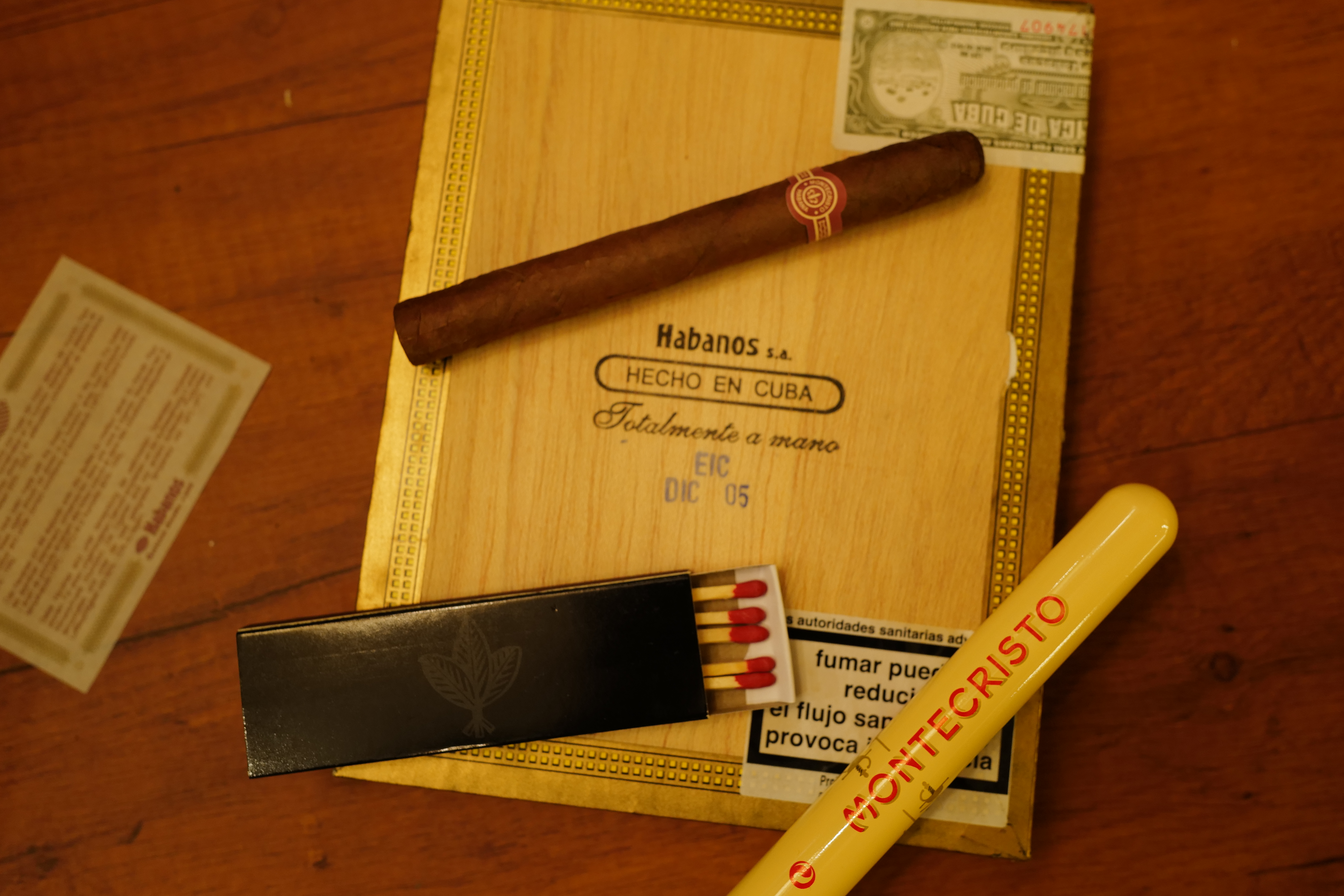 Montecristo Tubos 2005
