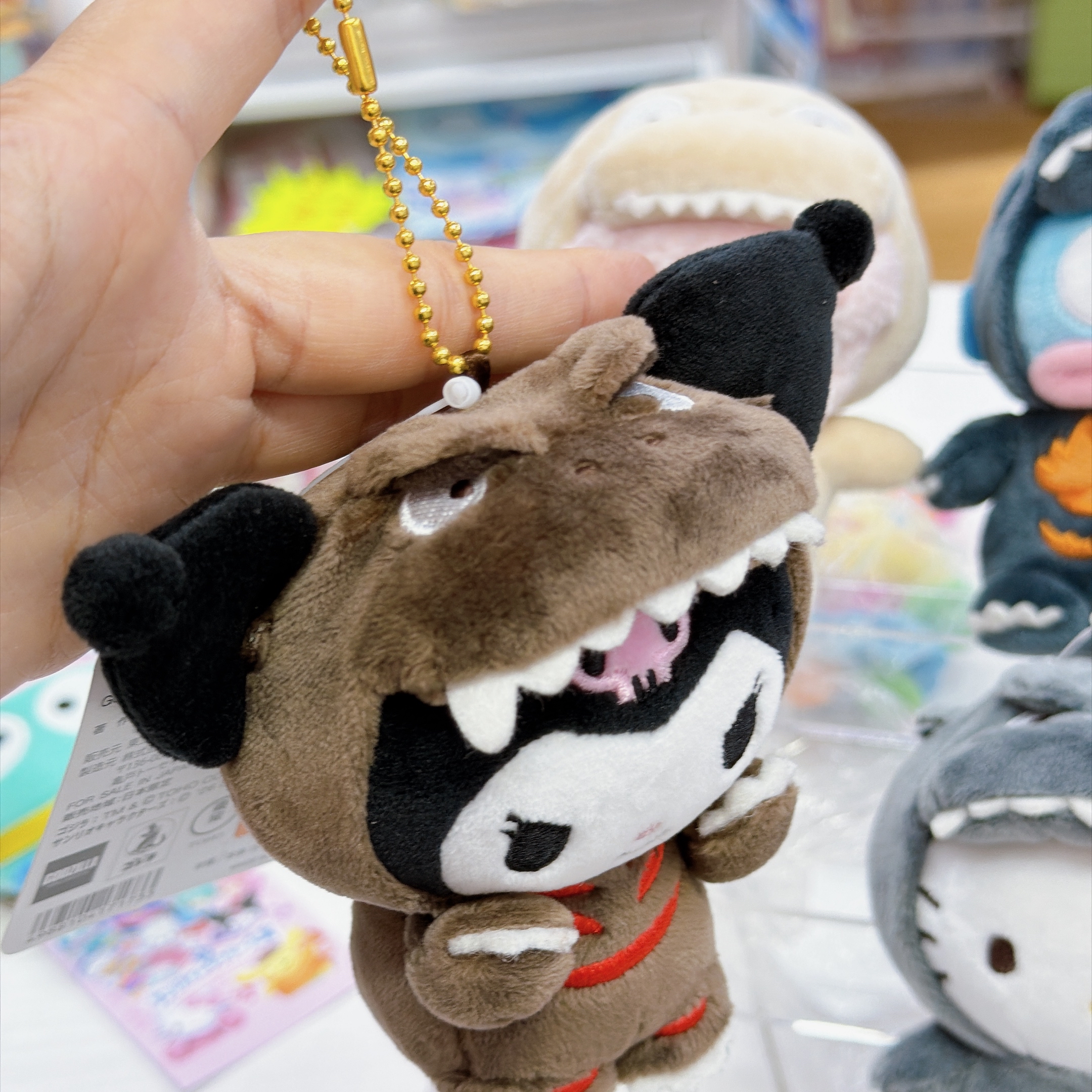 日本直送超人氣哥斯拉 Sanrio 合作系列公仔掛飾