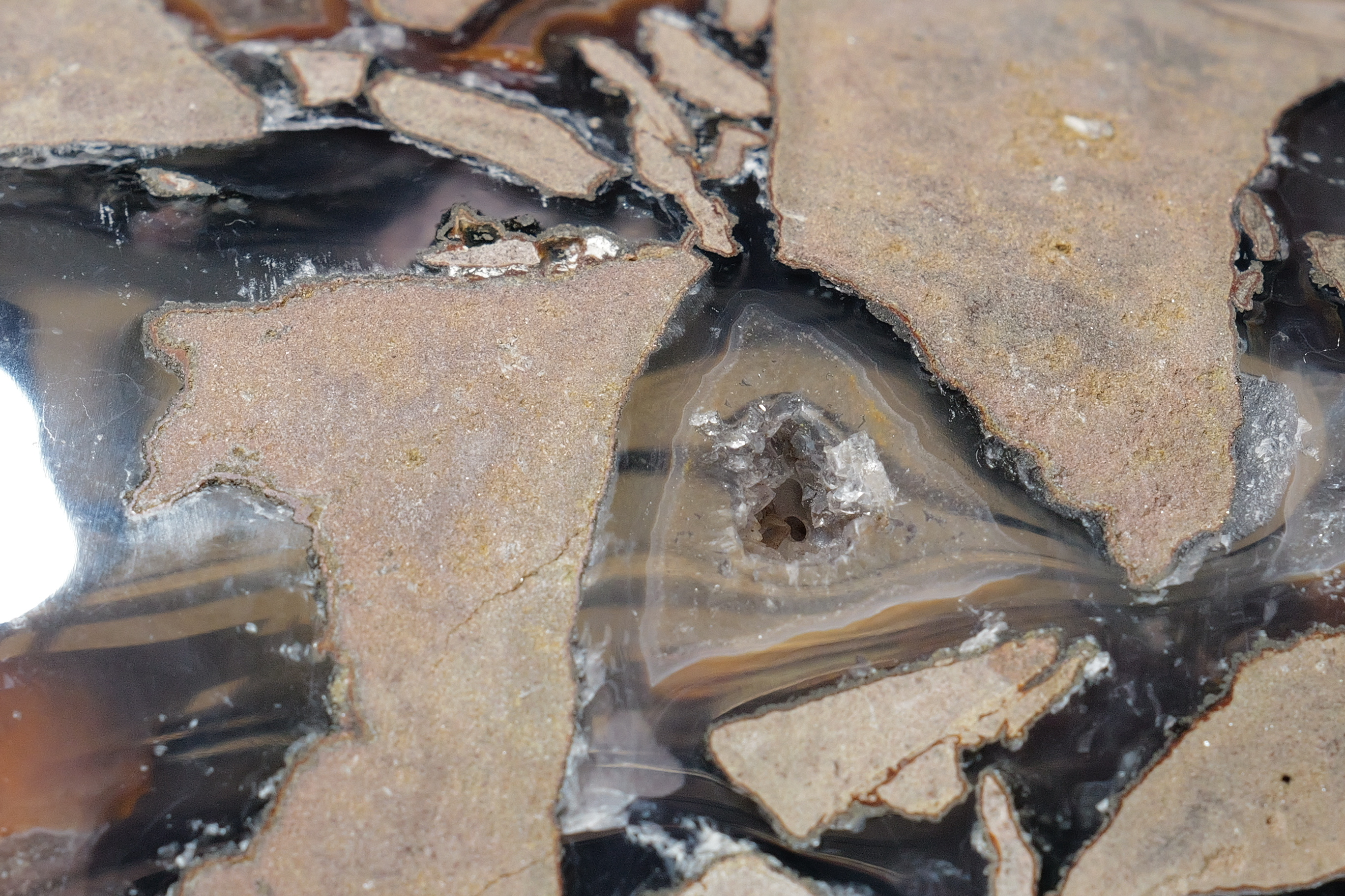 ༒ Uruguay 頂級帝王紫 1.4kg+瑪瑙晶牙背共生軟糖紫晶鎮༒ AM3008C31G1Asm-RA28*16JT