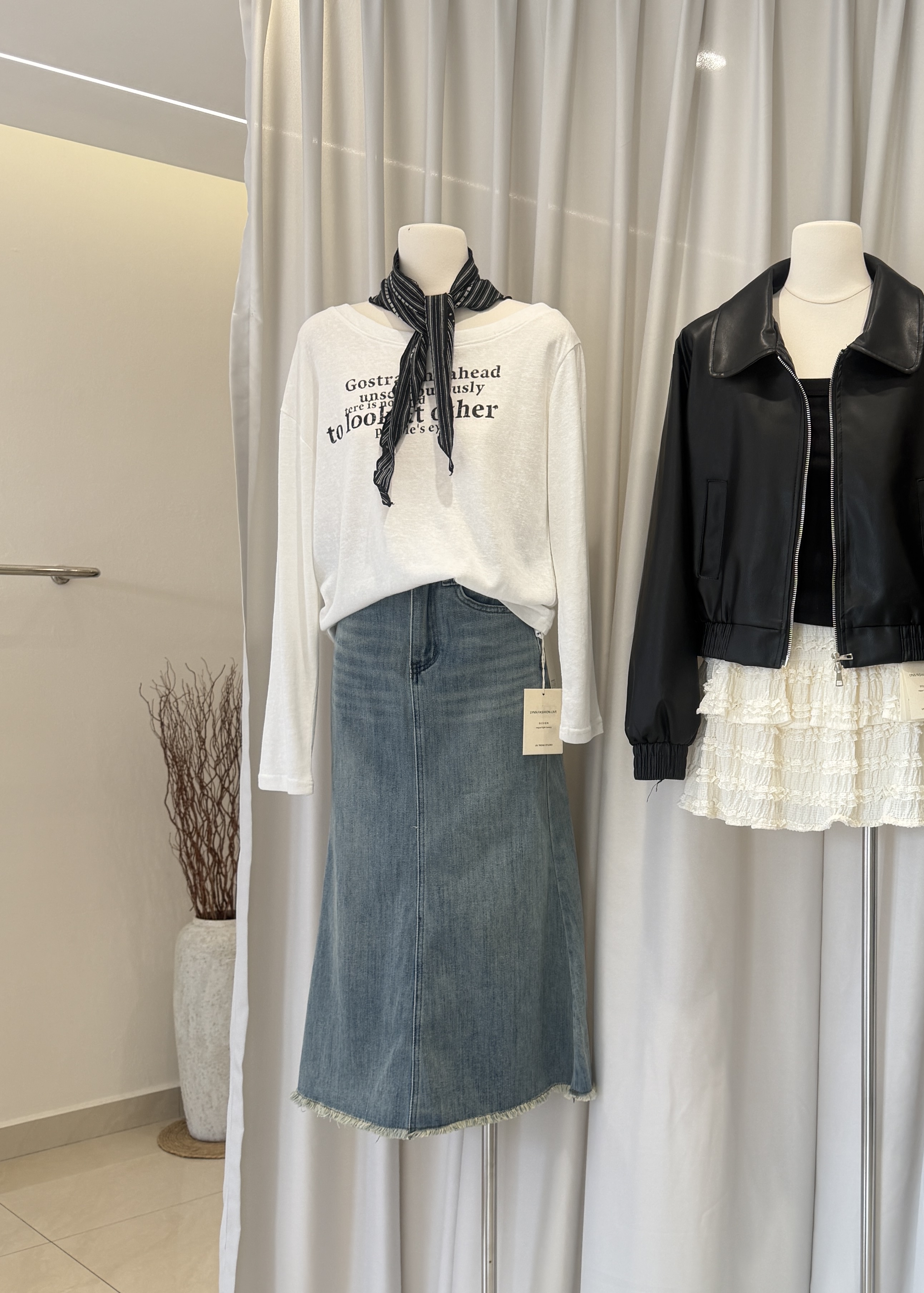 6407 爆款丝巾露肩上衣(送丝巾)