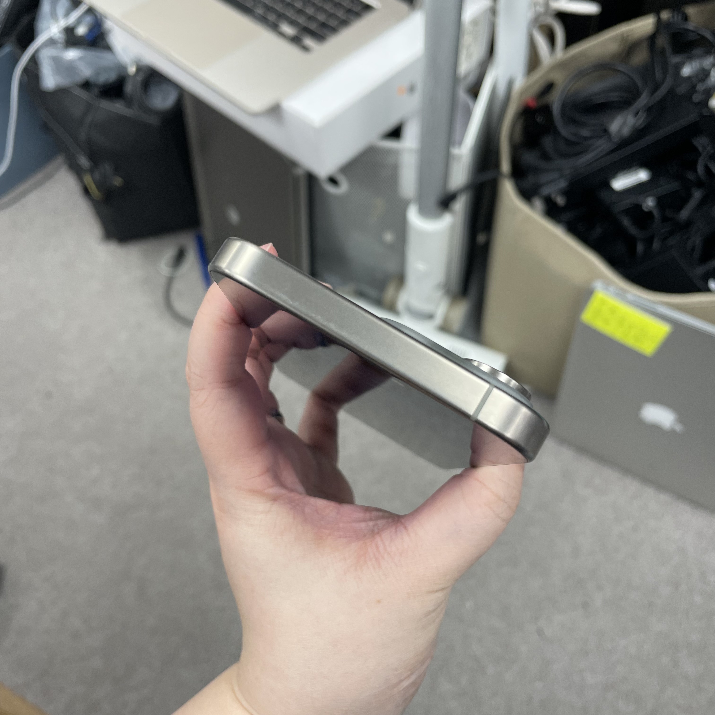 *5999 15 Promax 勁靚機 256GB 電84 原色 gray