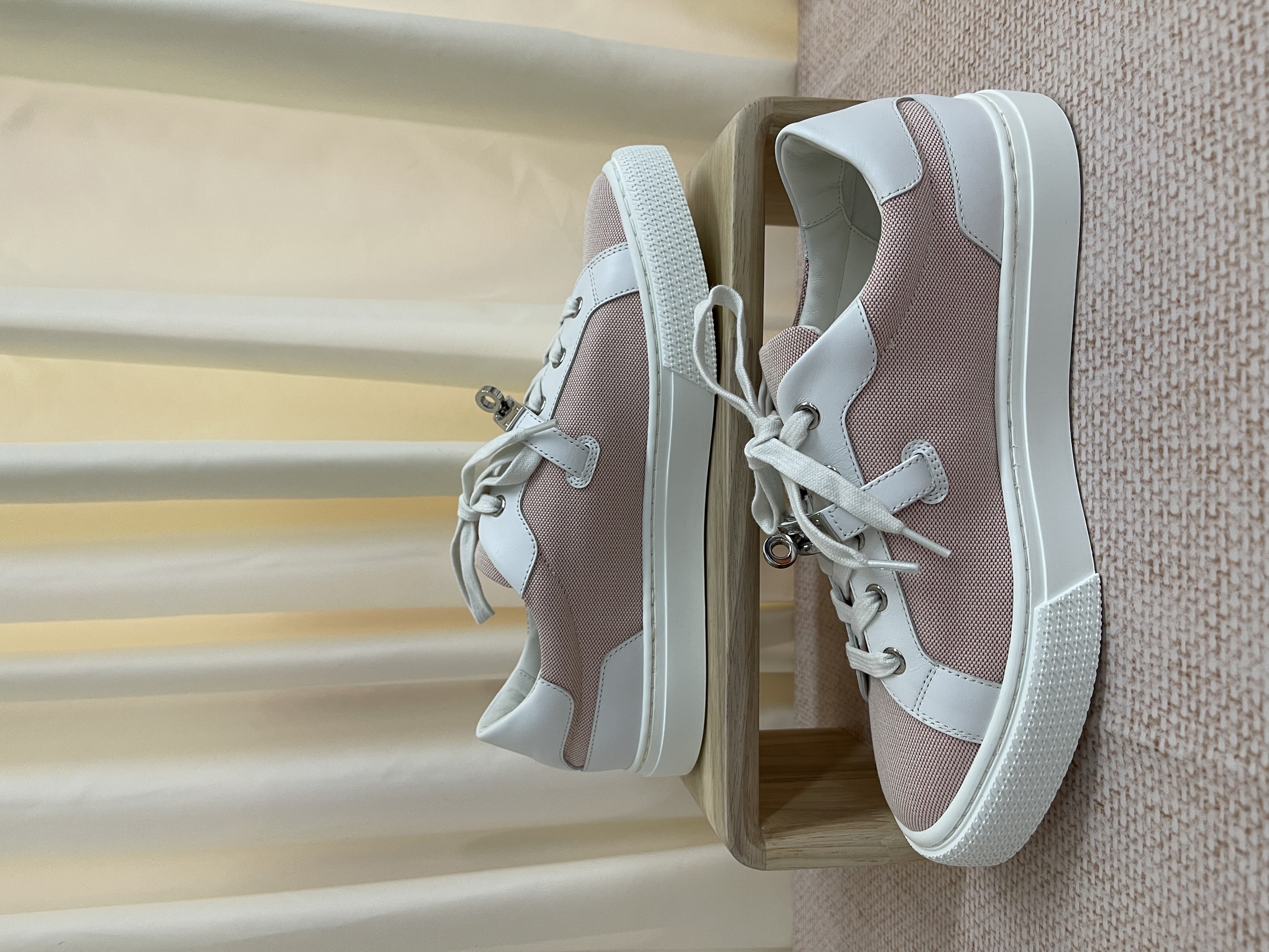 Unused item Hermes shoes/ Product Code: 26022004