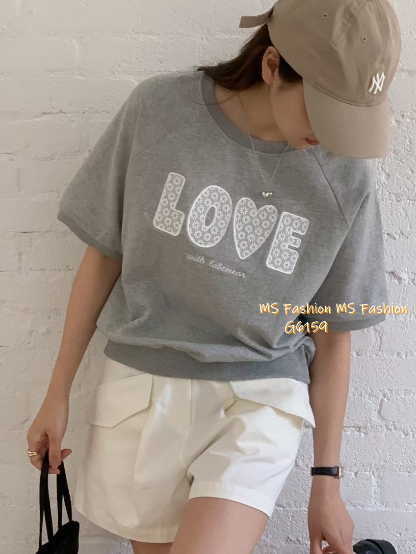 G6159 韓國🇰🇷花花LOVE字母top