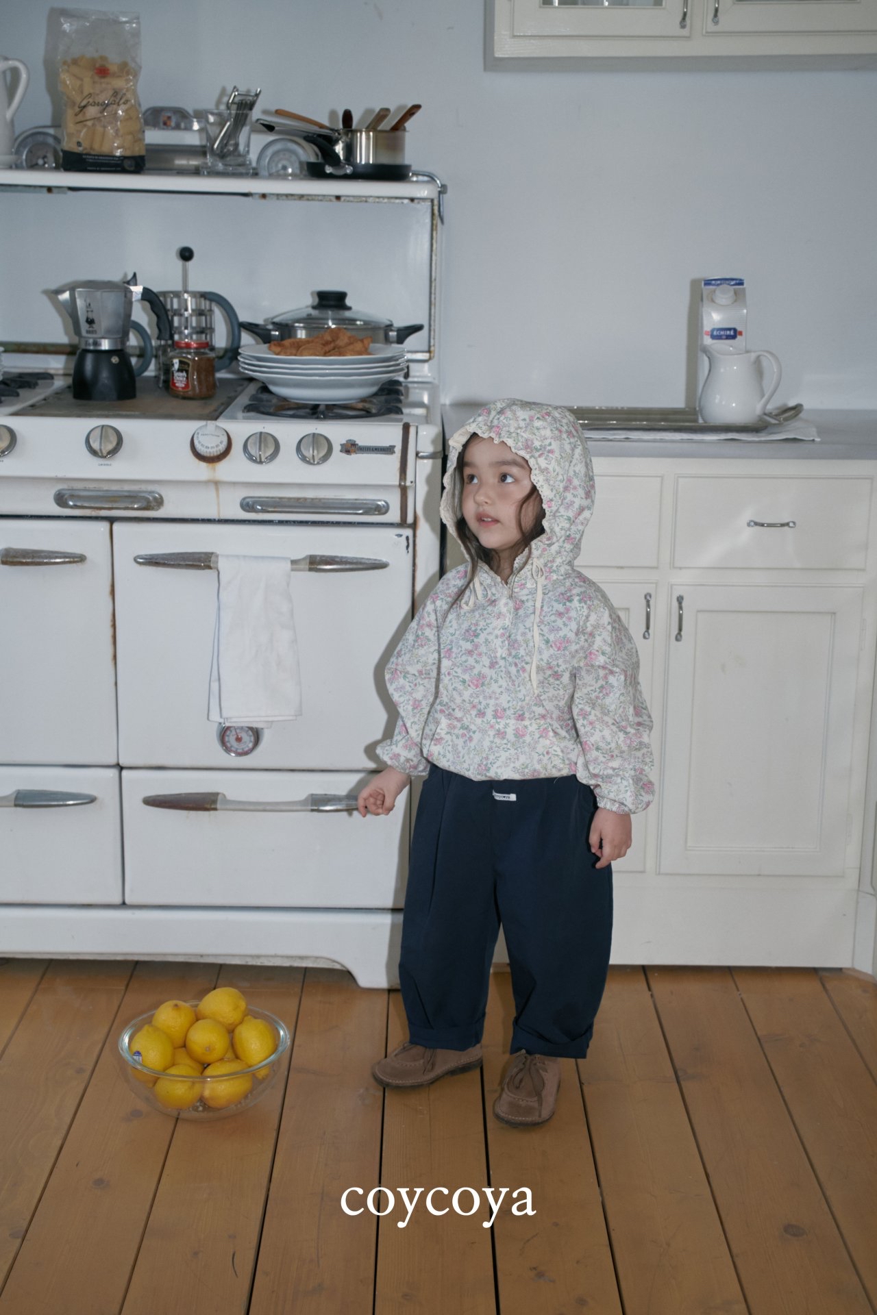 🌸預訂 韓國直送🌸🇰🇷COYCOYA兩色蕾絲花邊碎花連帽上衣