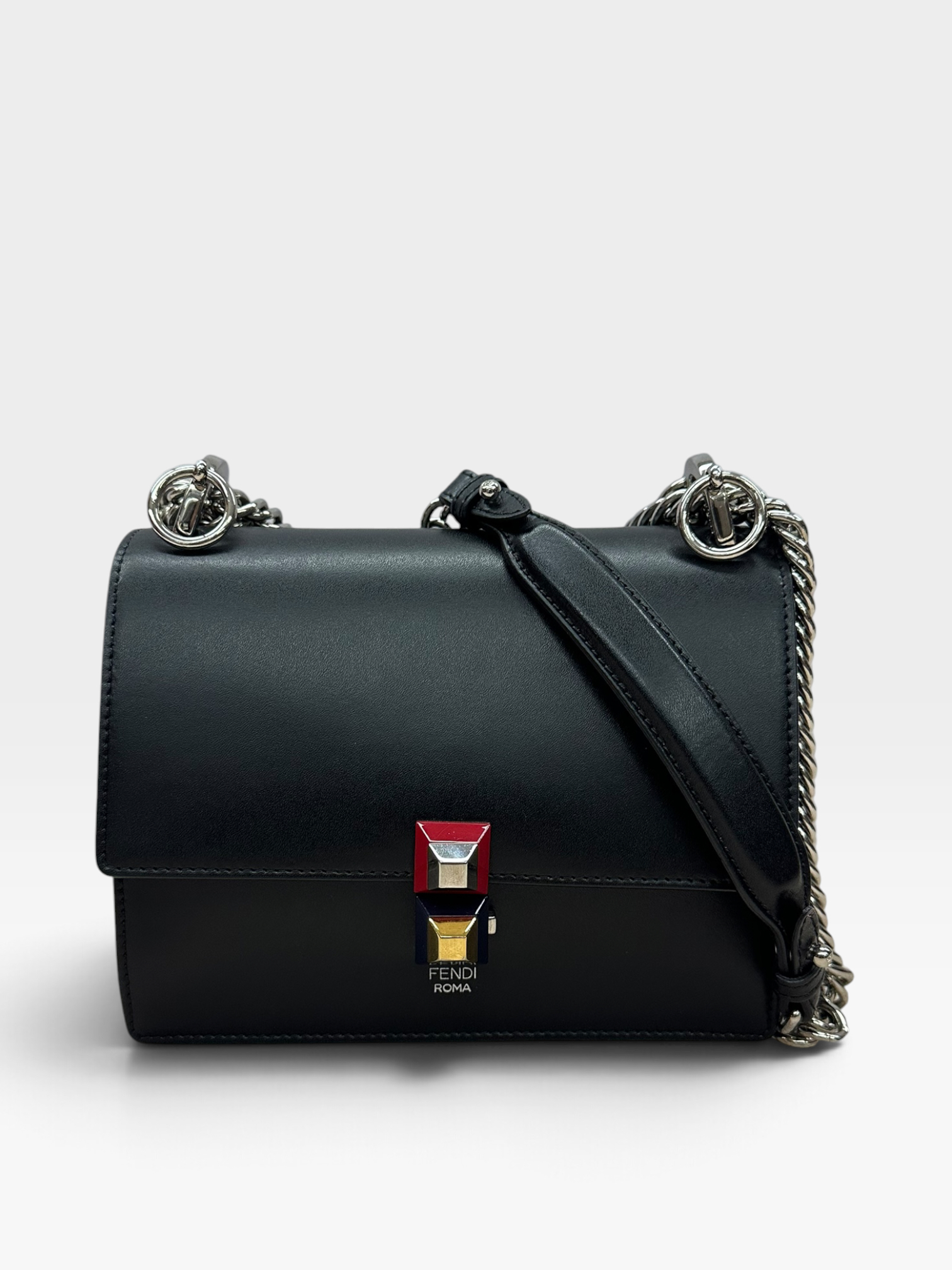 Pre-Owned FENDI KAN I Shoulder Bag / Product Code: 101601