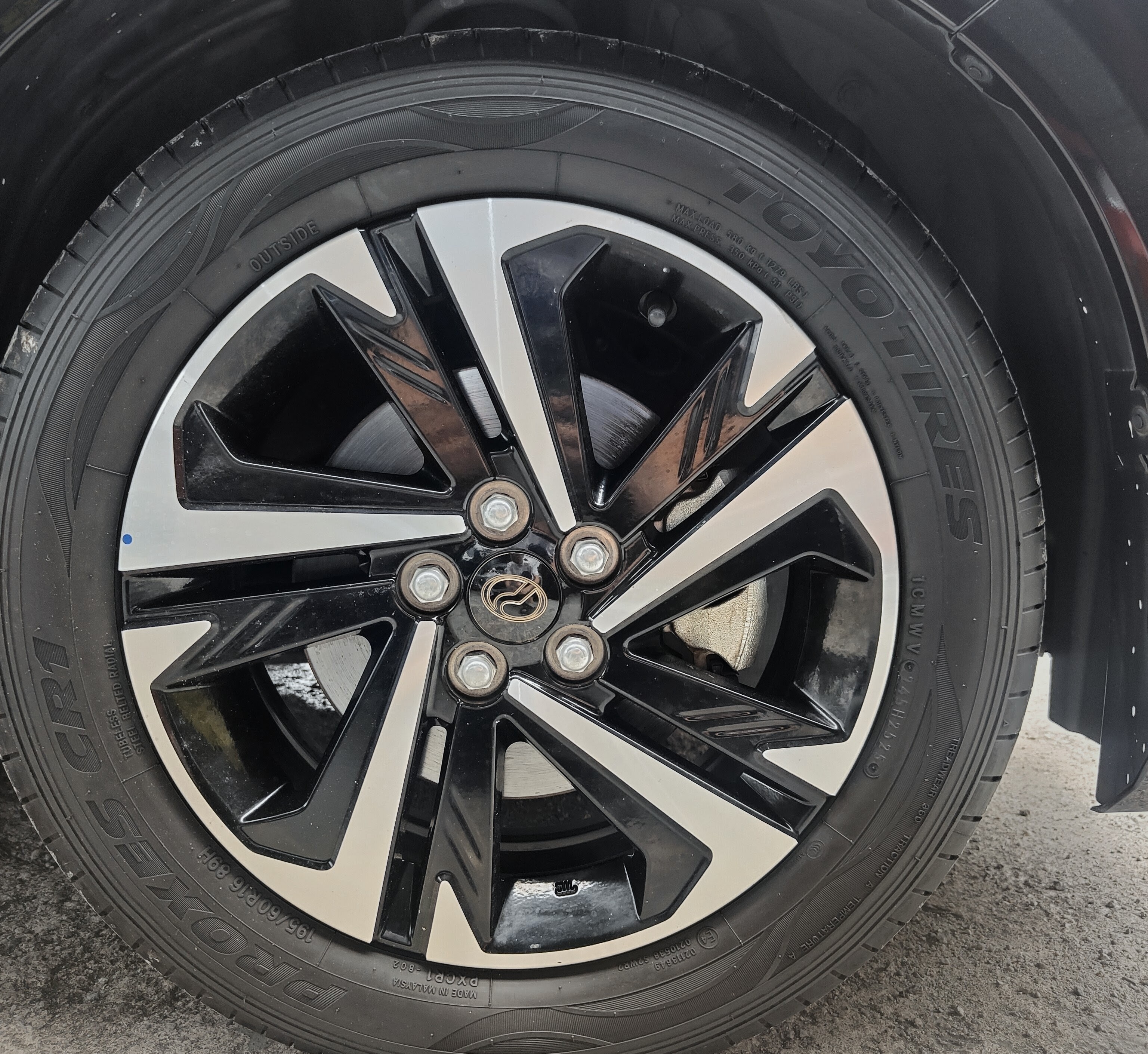 2022 Perodua ALZA H 1.5 (A)–LIKE NEW CONDITION!